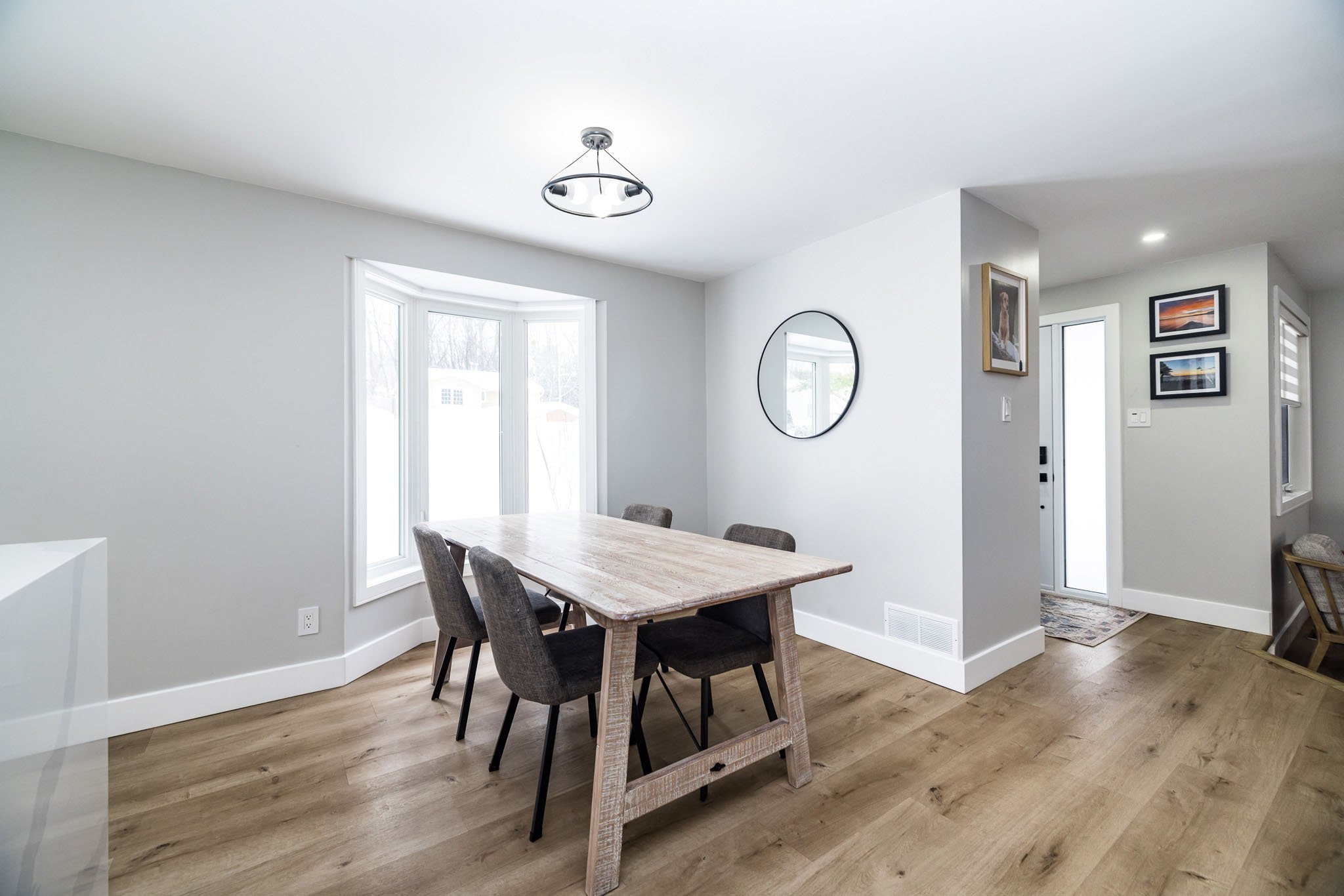 6066 Ridgelea_018.jpg