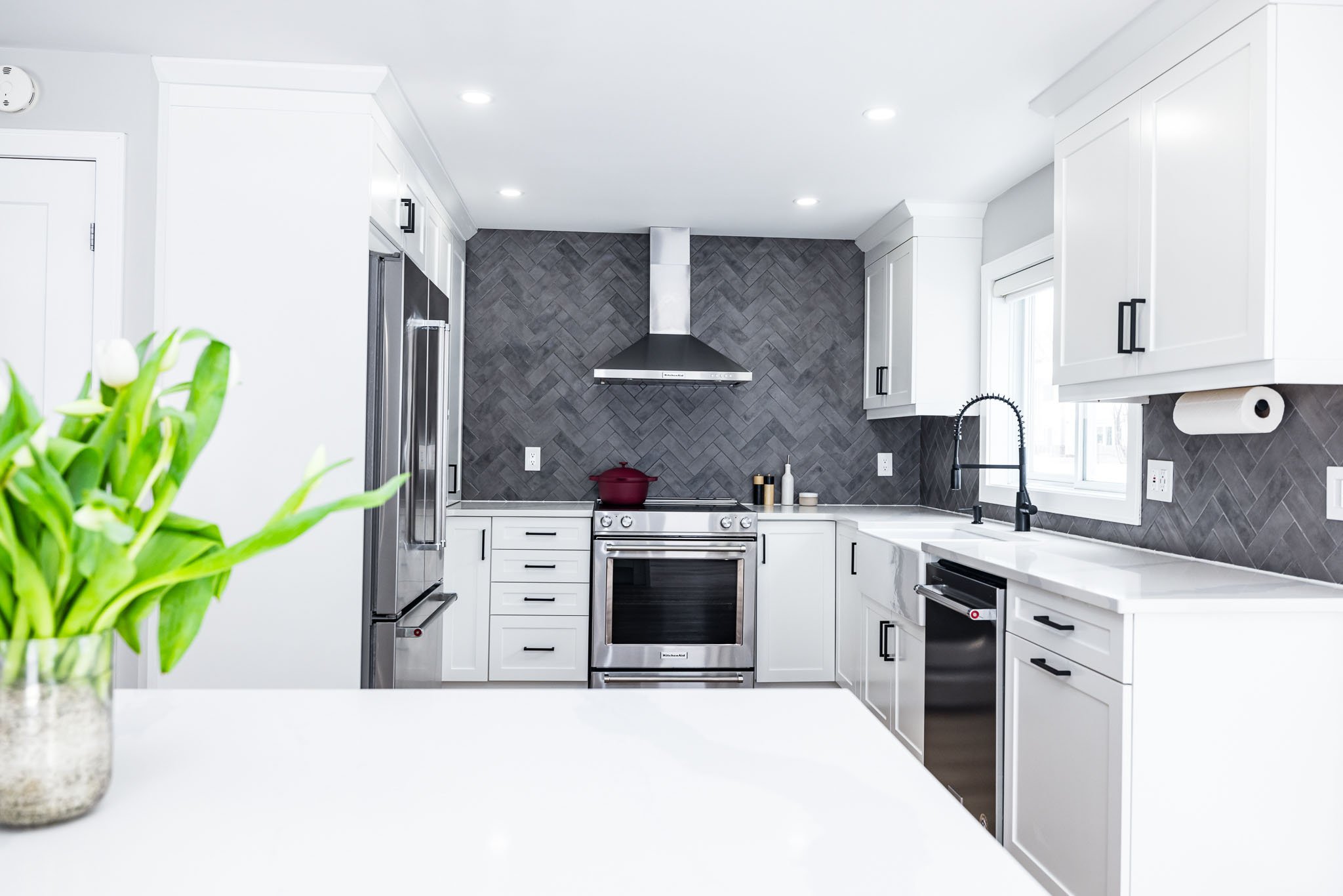 6066 Ridgelea_021.jpg