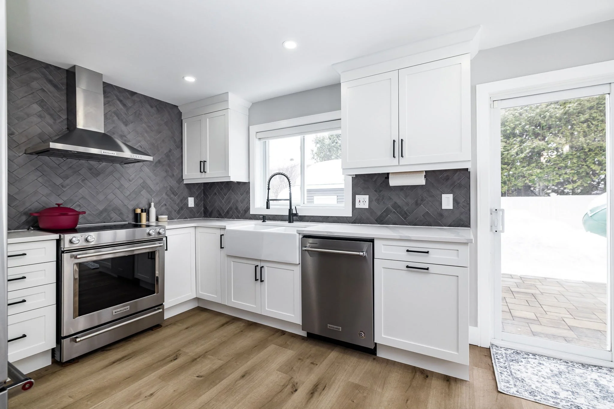 6066 Ridgelea_027.jpg