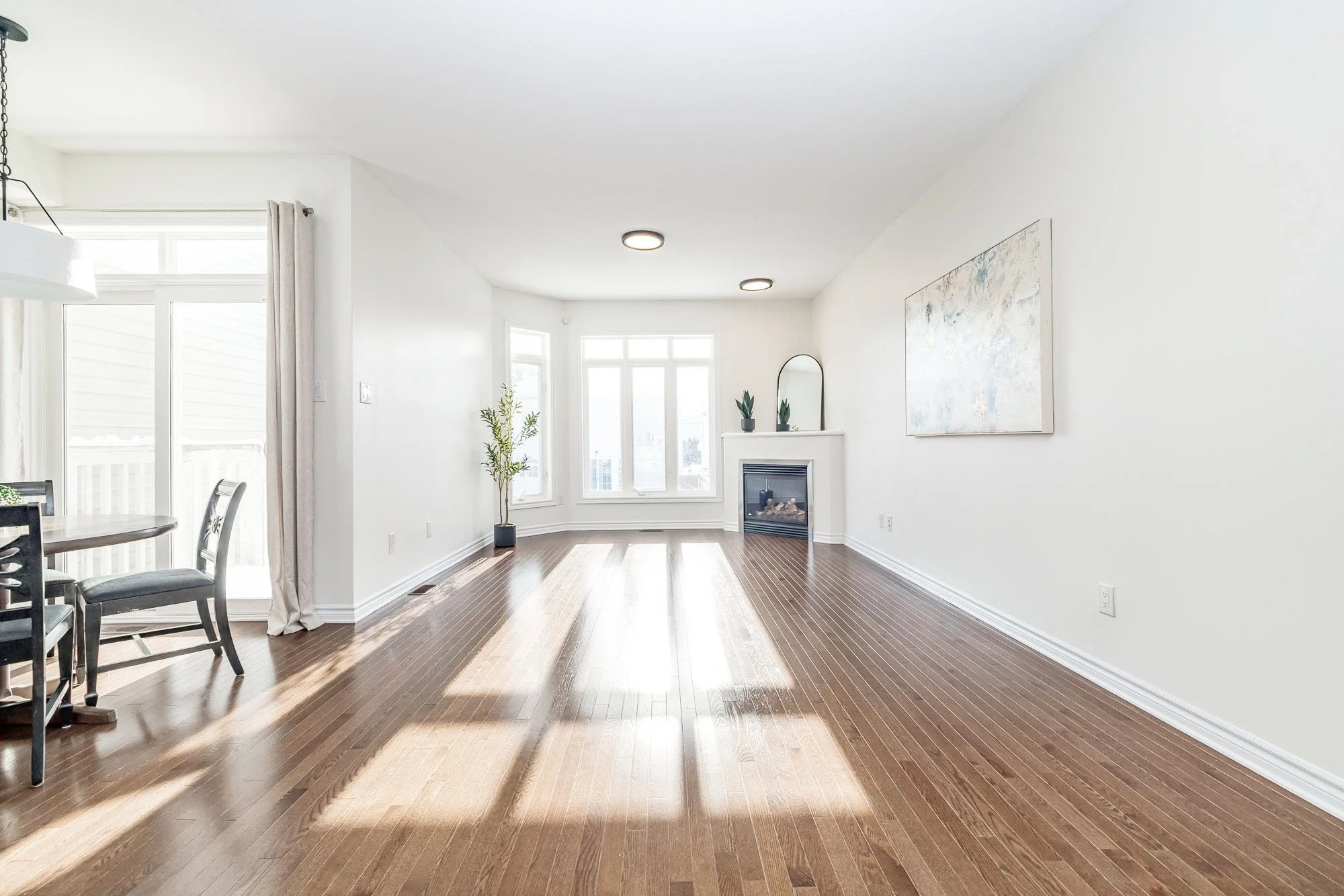 344 Kingbrook_008.jpg