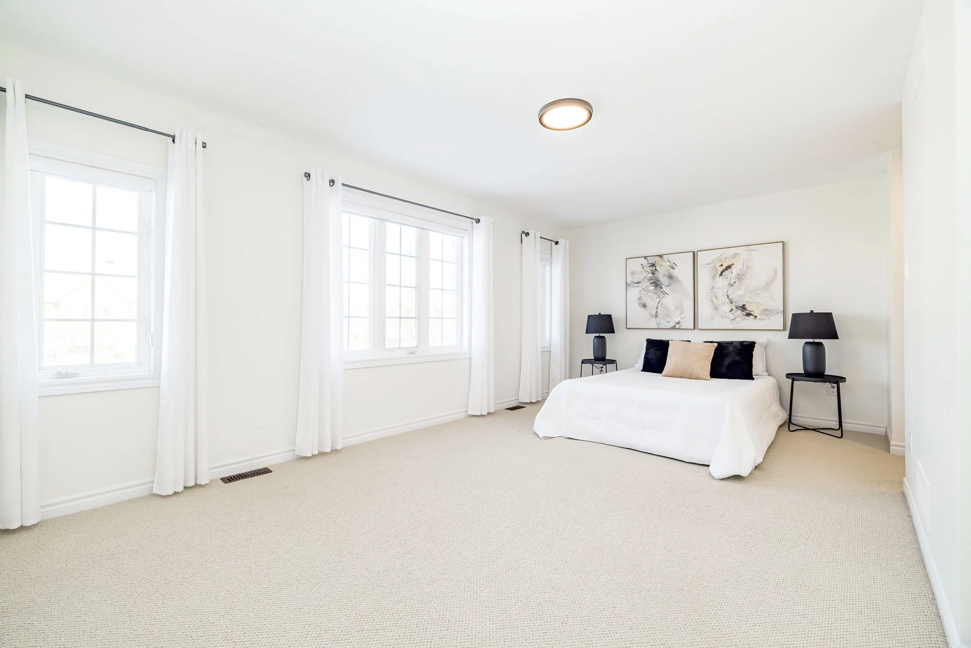 344 Kingbrook_025.jpg