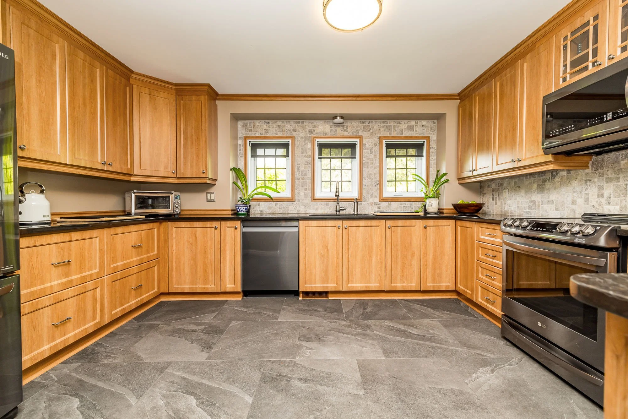 1329 South Gower__024.jpg