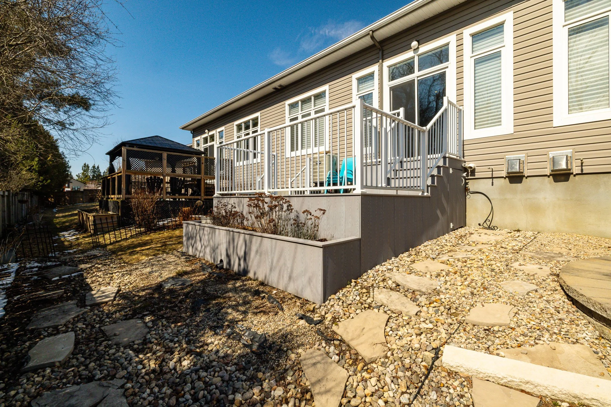 156 Oxford St W_045.jpg