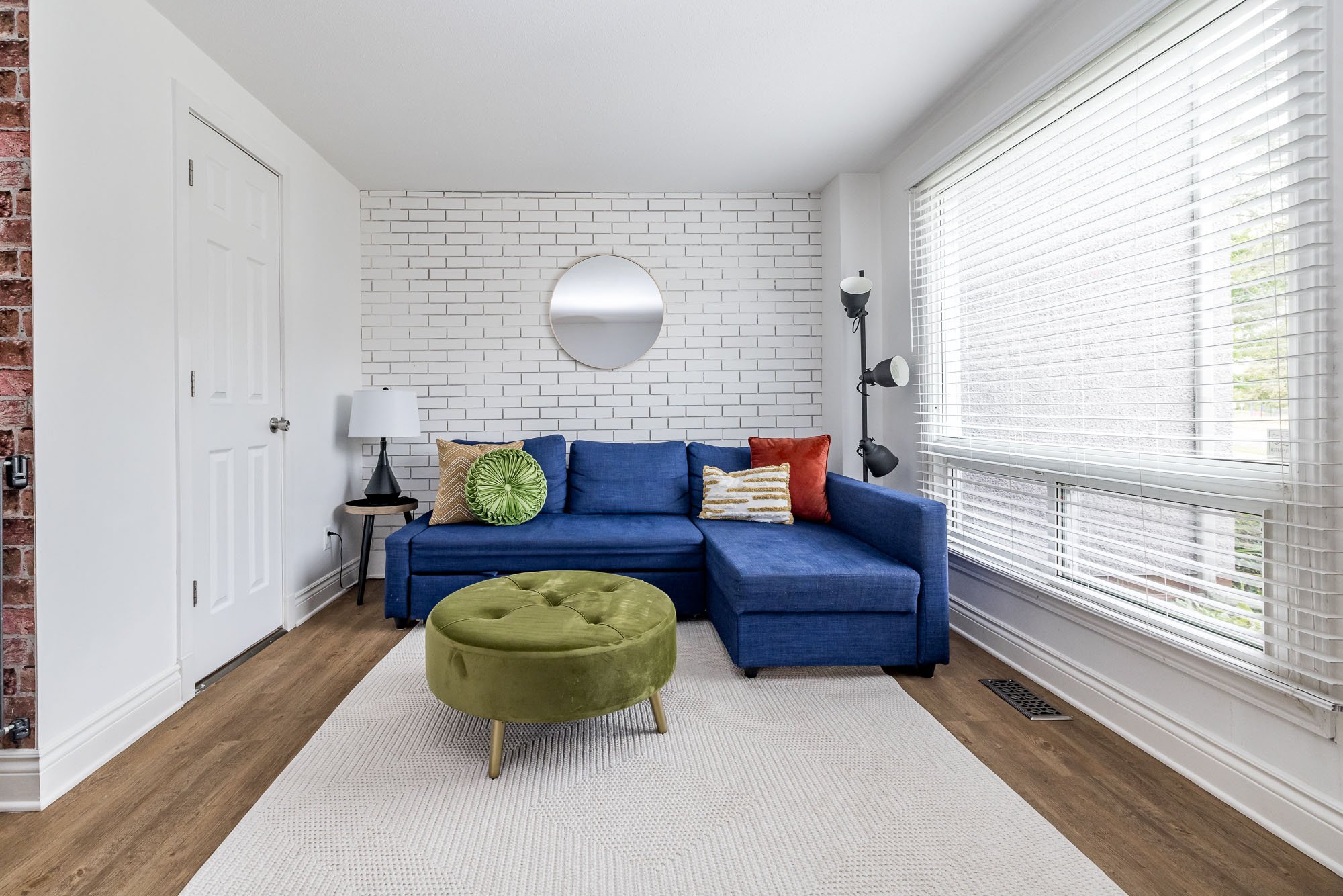 274 Woodfield_010.jpg