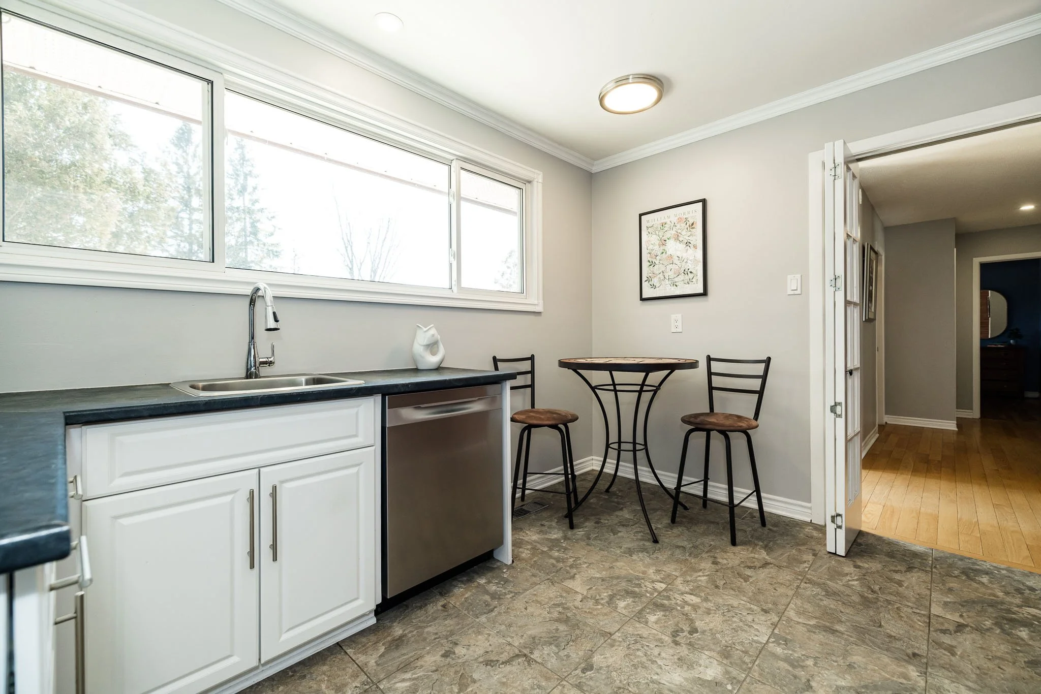 1303 Fairway_024.jpg