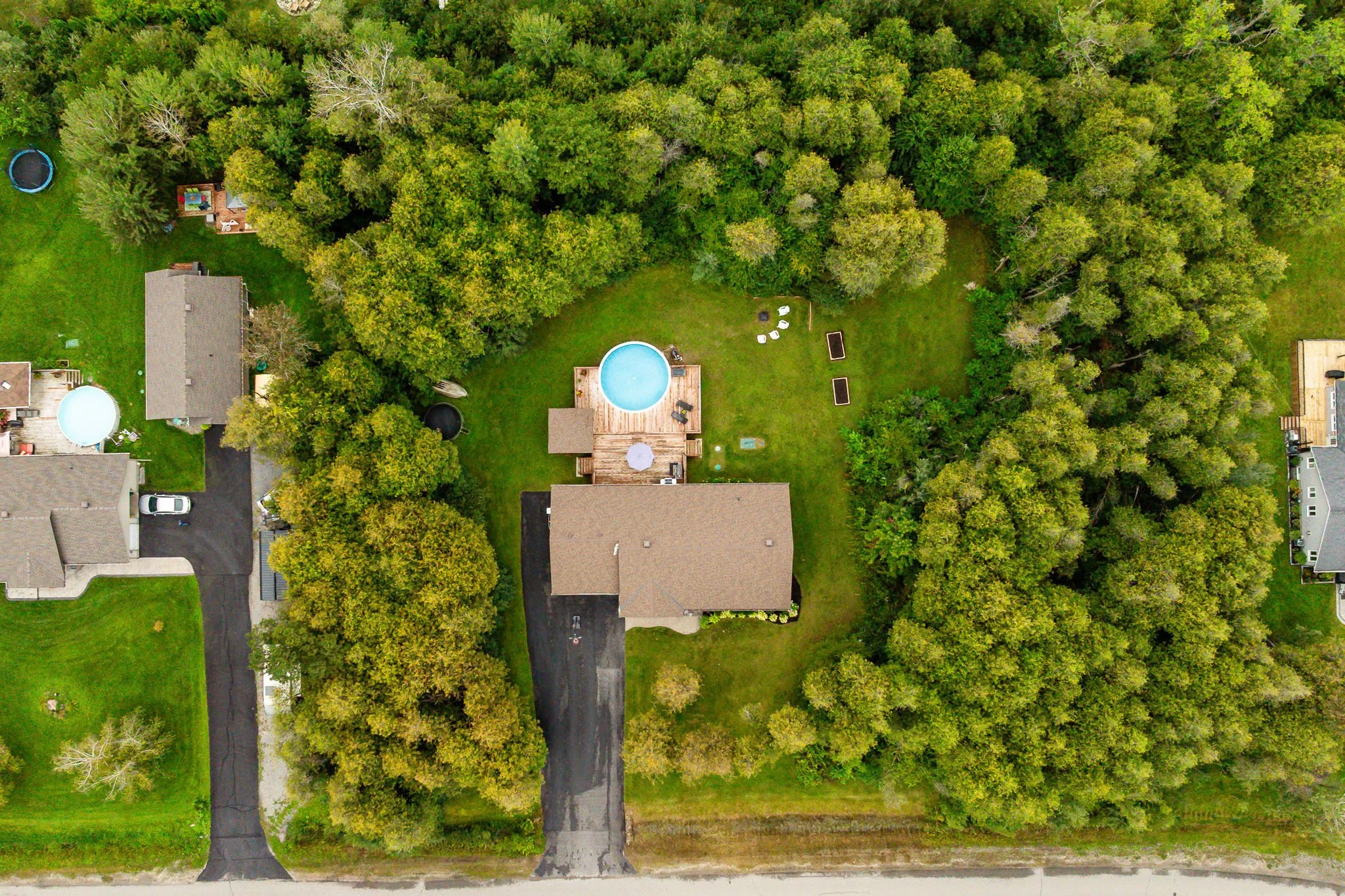44 Meadowglen_0063.jpg
