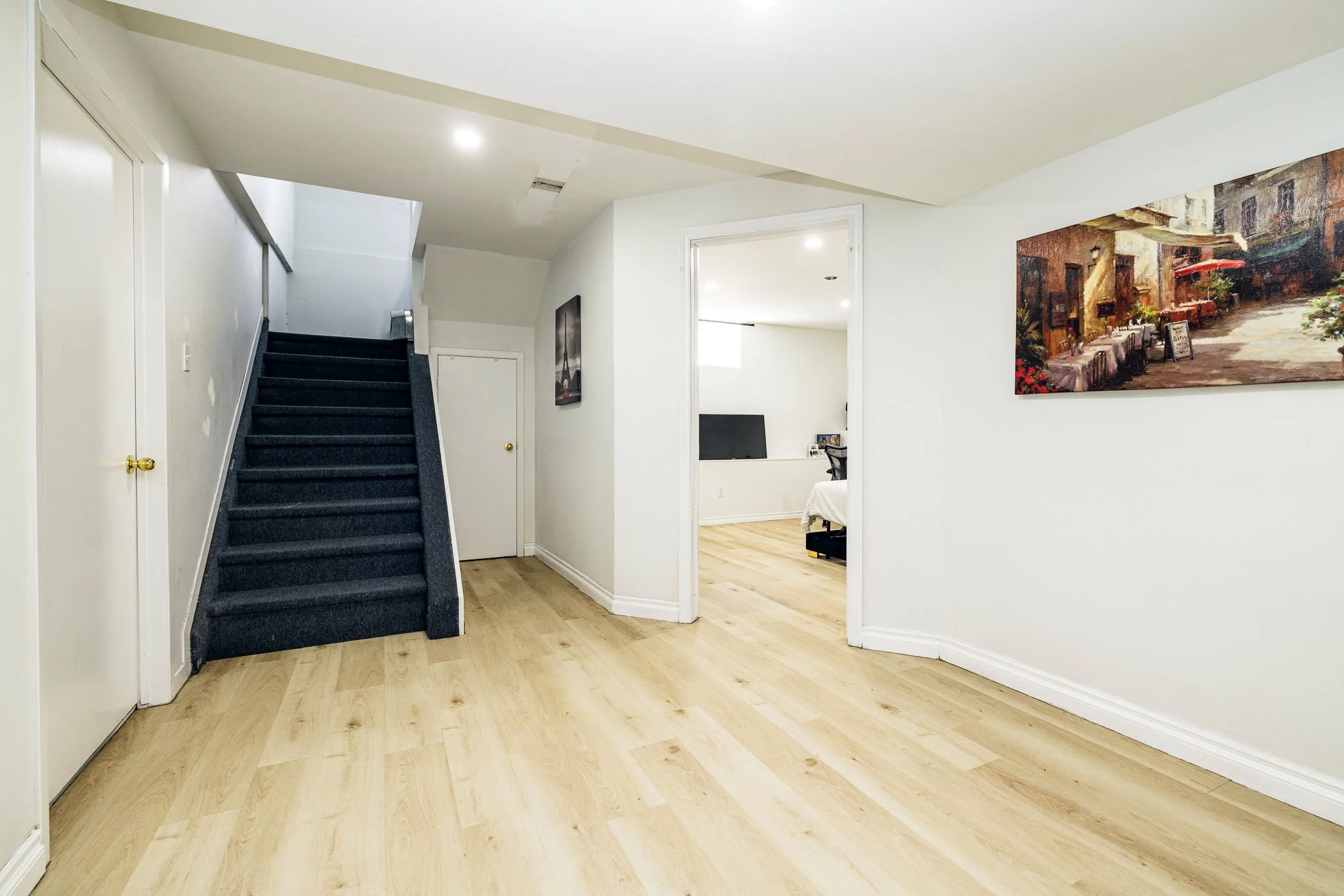 1052 Notre Dame_030.jpg