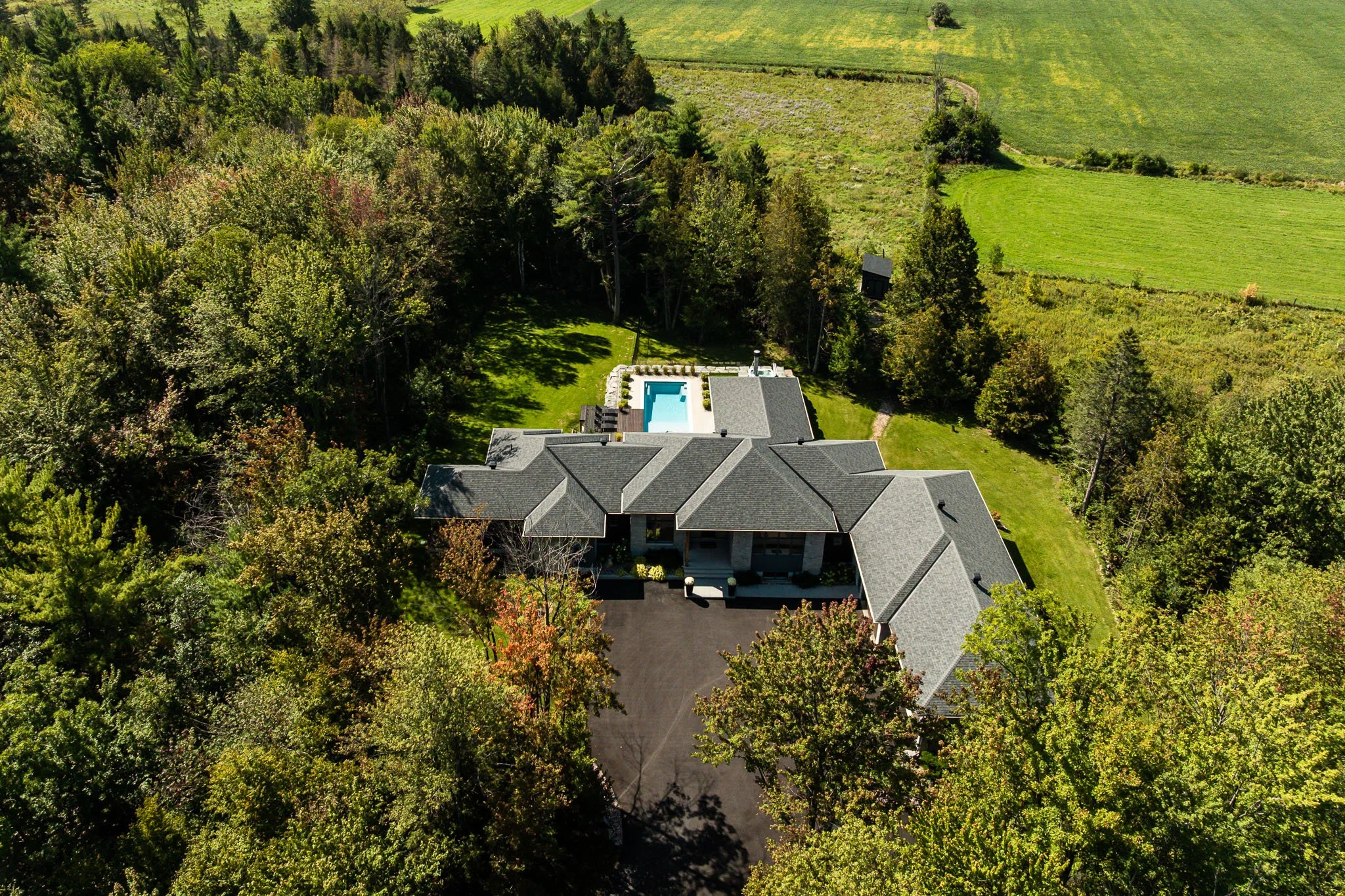 140 derbeyshire__0001.jpg
