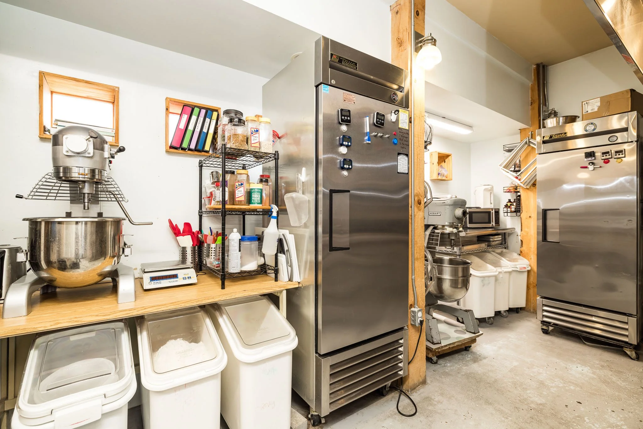 318 Main St W_030.jpg