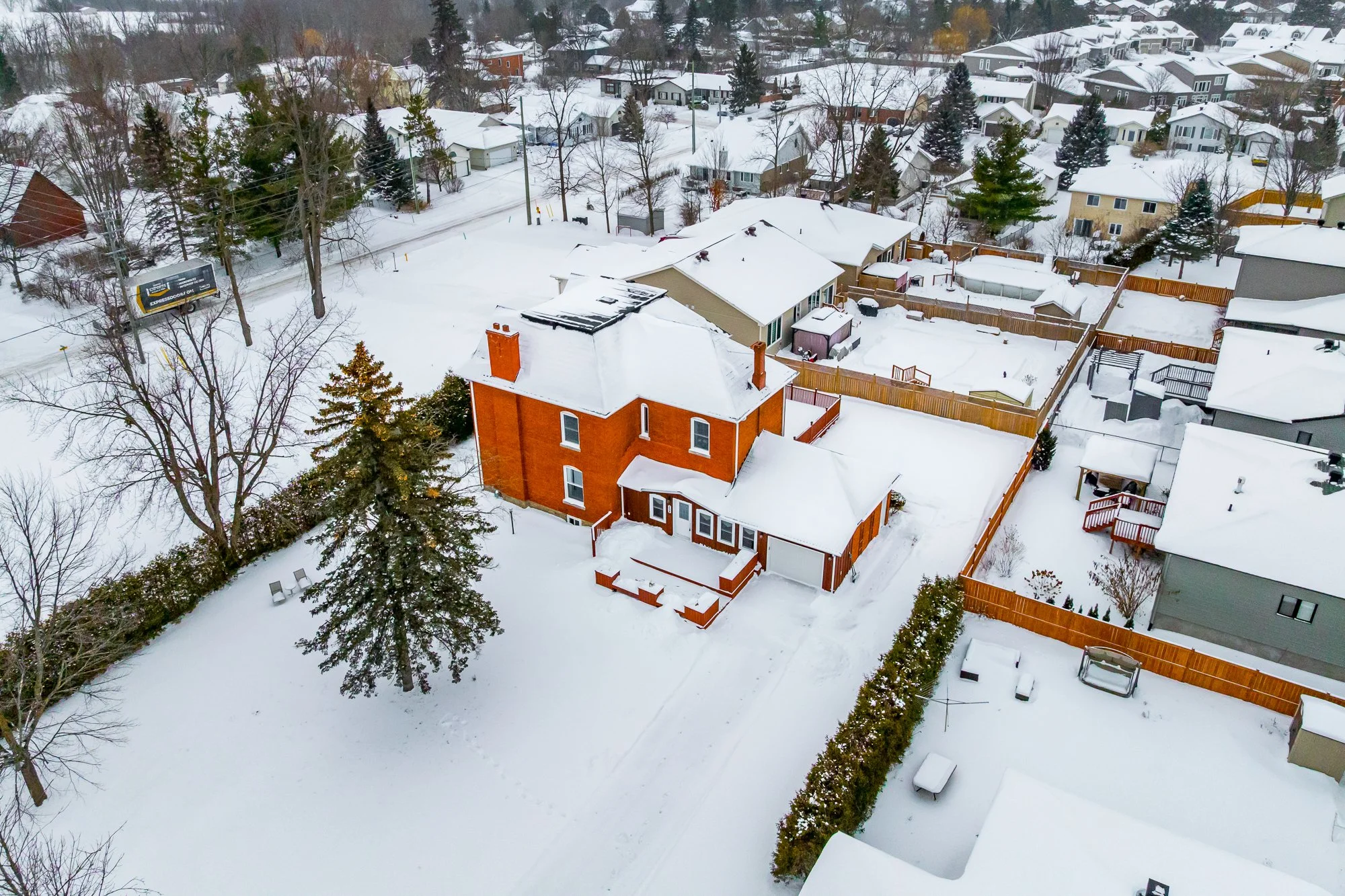 294 Dumbrille_007.jpg