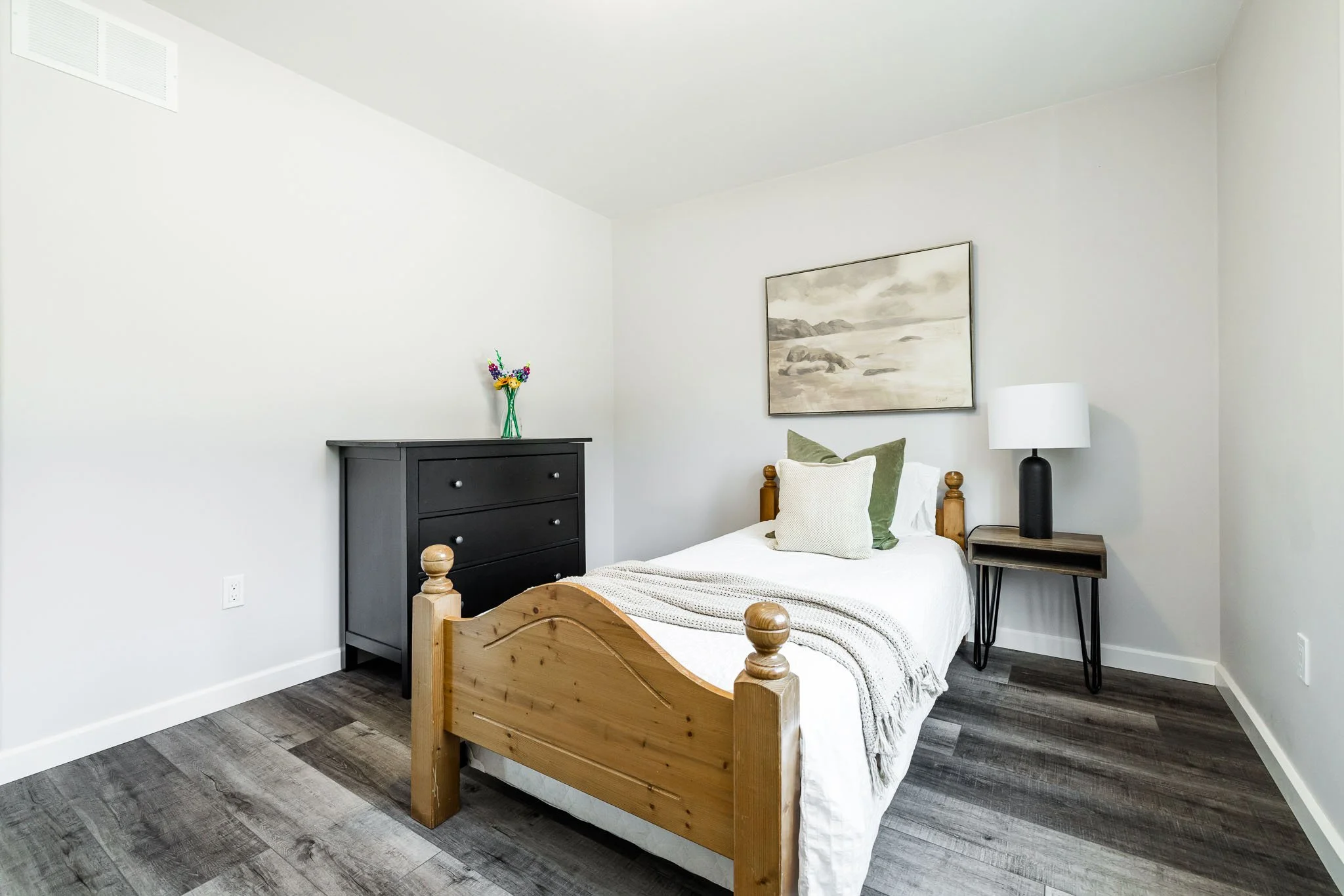 10625 Loughlin_036.jpg