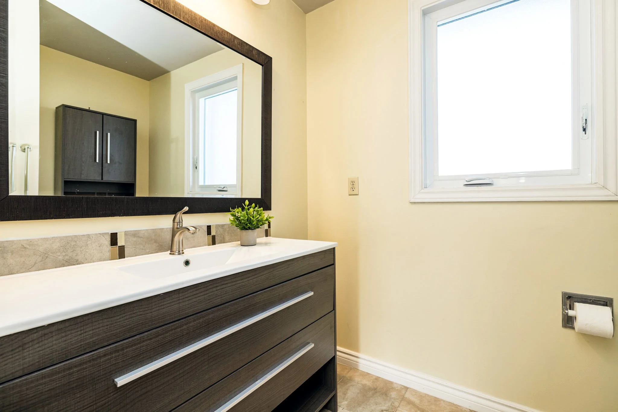 6096 Meadowhill_051.jpg