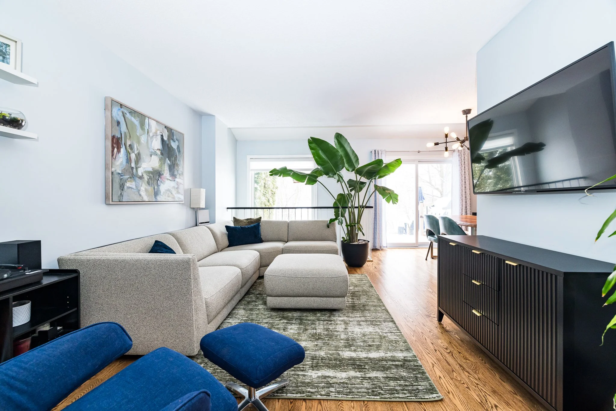 128 Pickwick_010.jpg