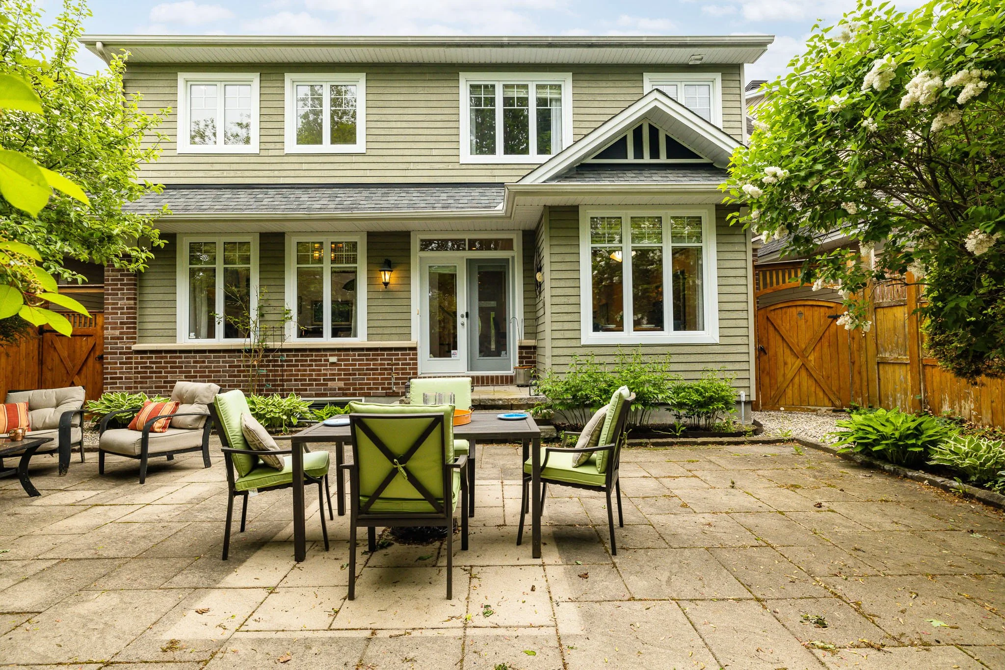 36 Oakbriar_066.jpg