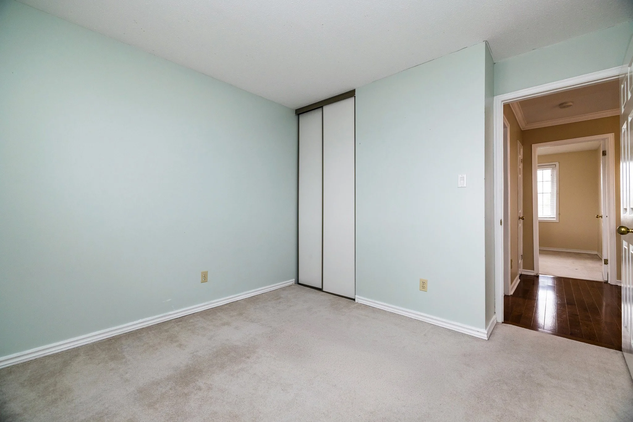 375 River Ridge_069.jpg