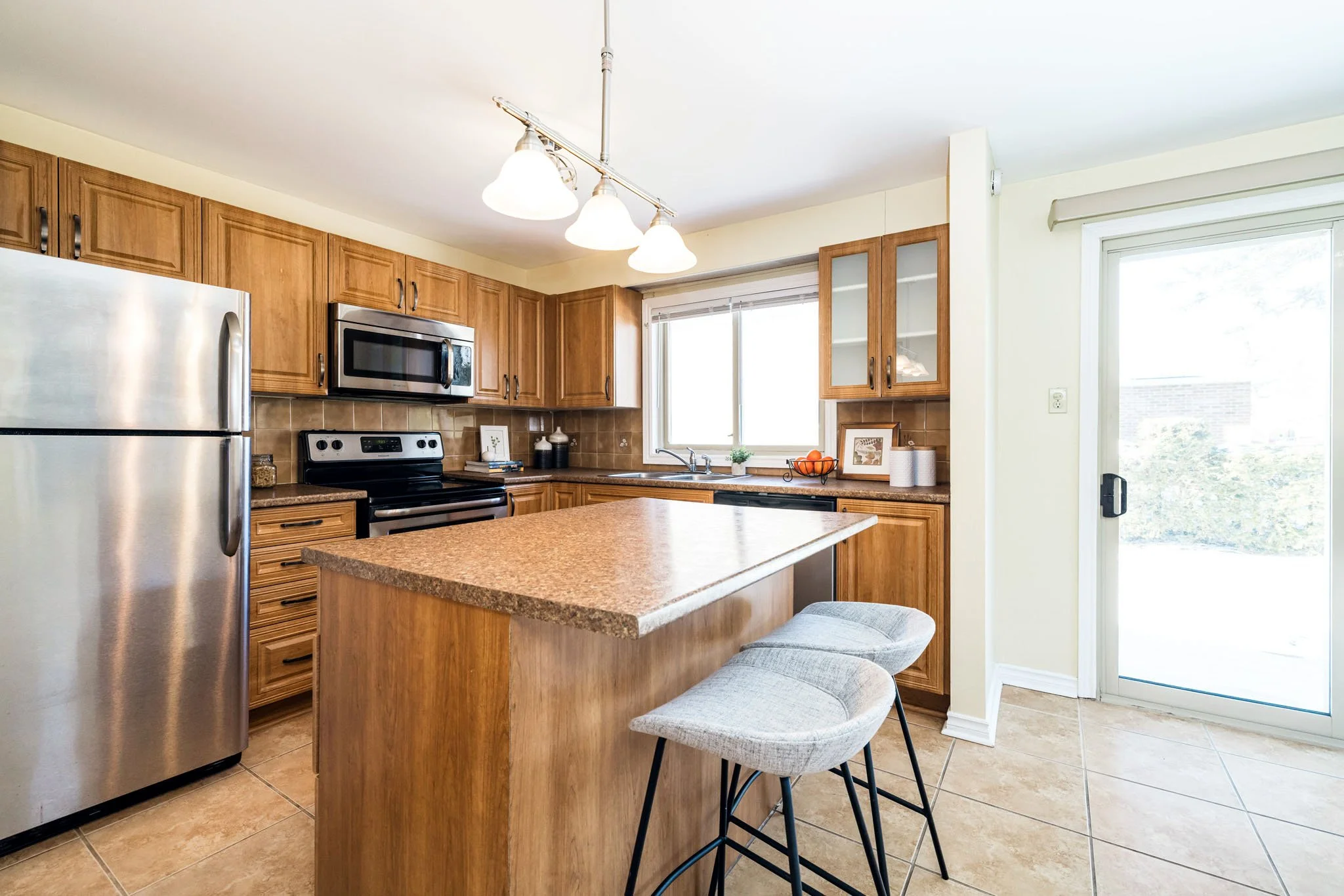 6096 Meadowhill_024.jpg