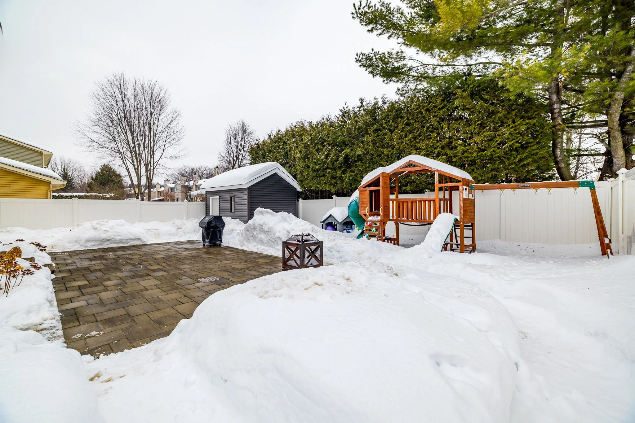 6066 Ridgelea_072.jpg