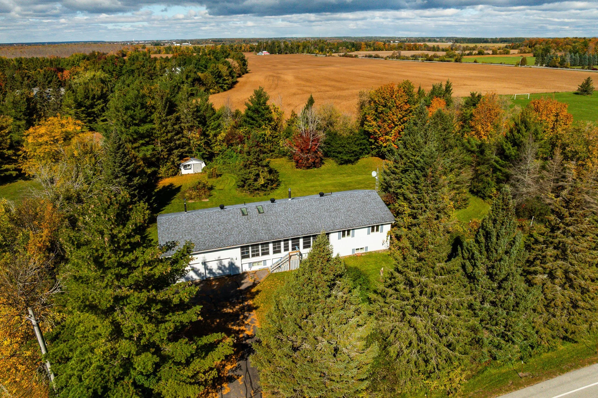589 River Rd__0008.jpg