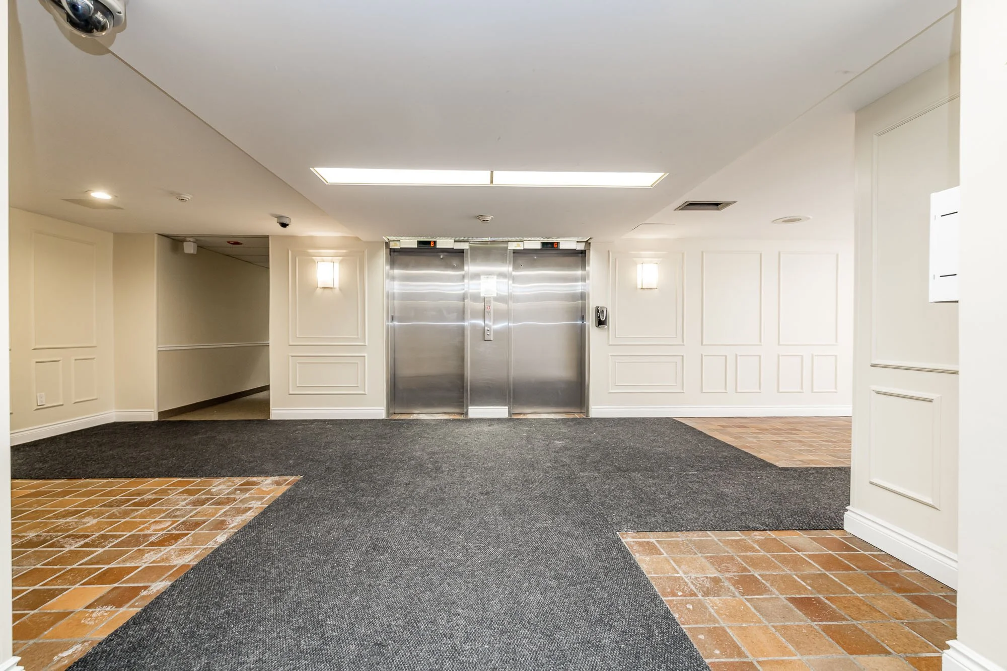 1356 Meadowlands 701_011.jpg