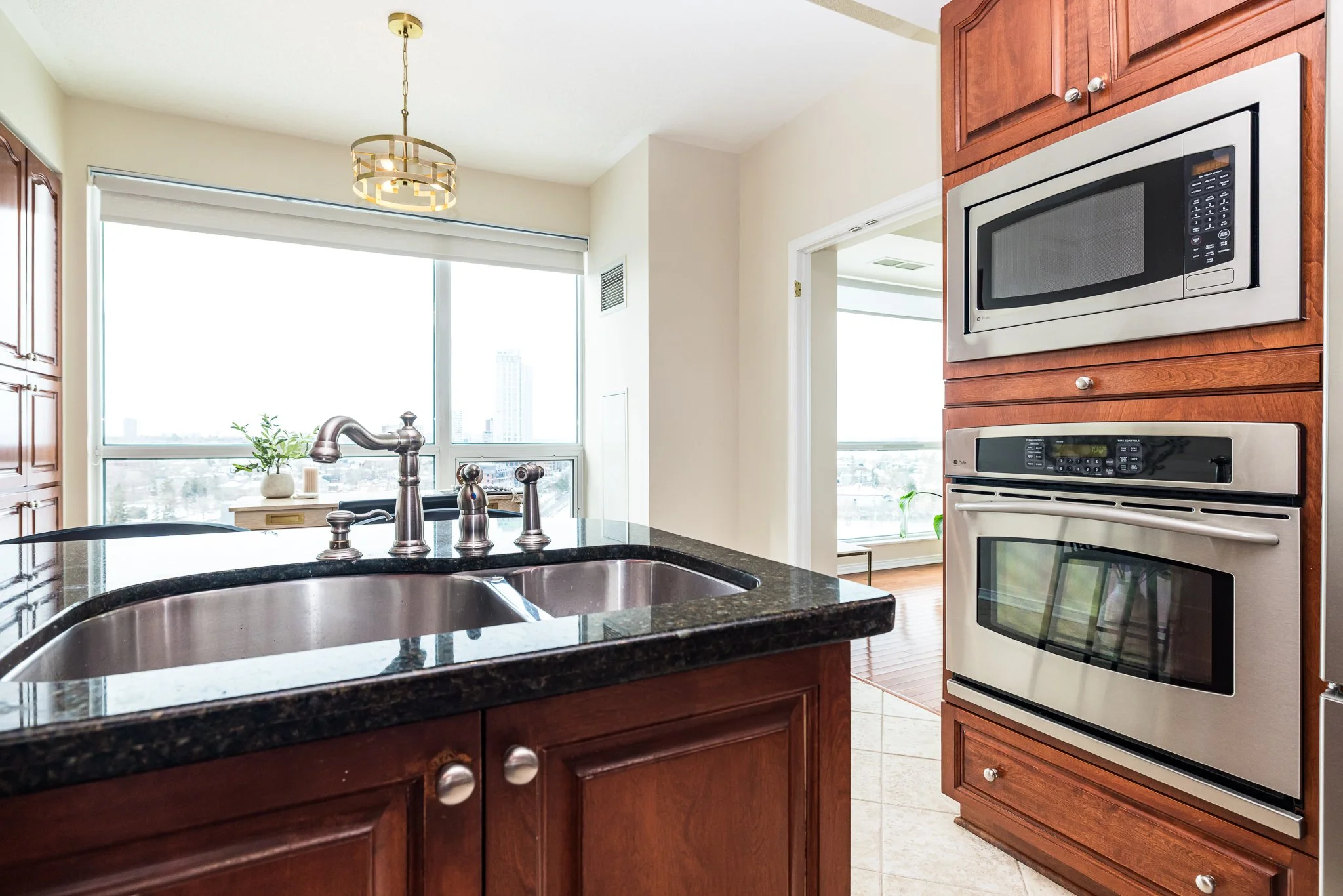 38 Metropole 1002_033.jpg