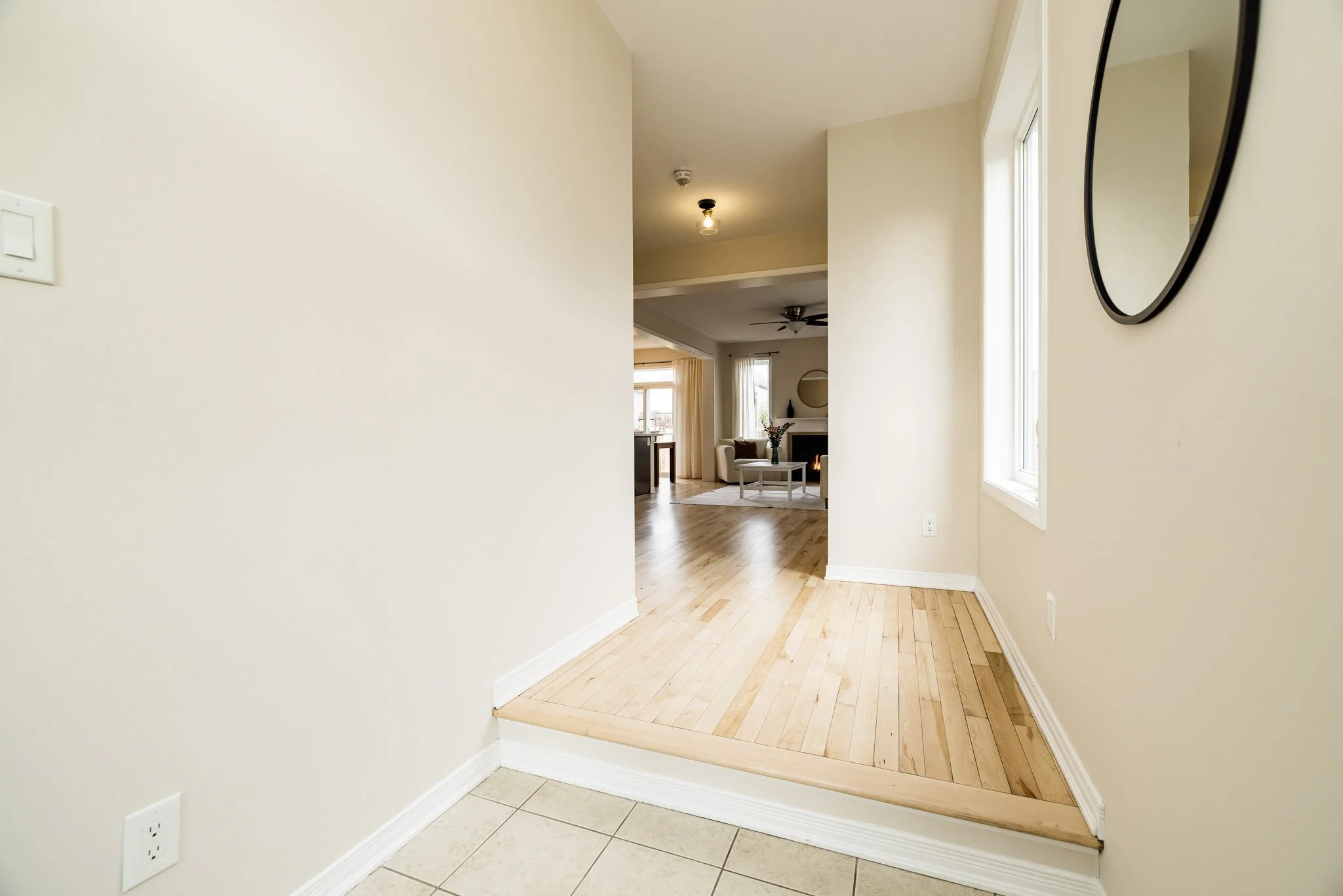 1869 Glencrest_008.jpg