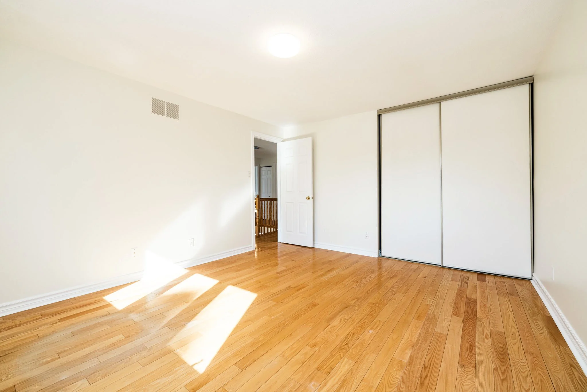 1404 Forest Valley_057.jpg