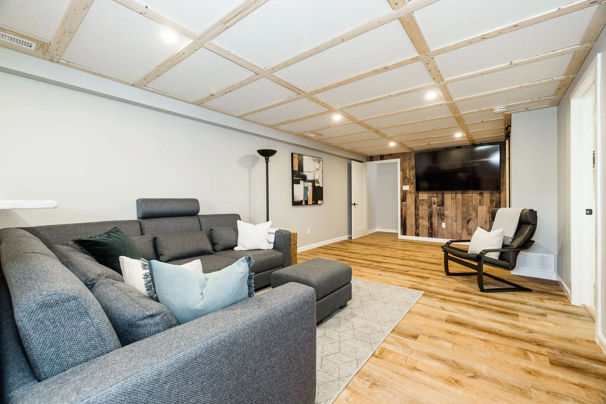 10625 Loughlin_042.jpg