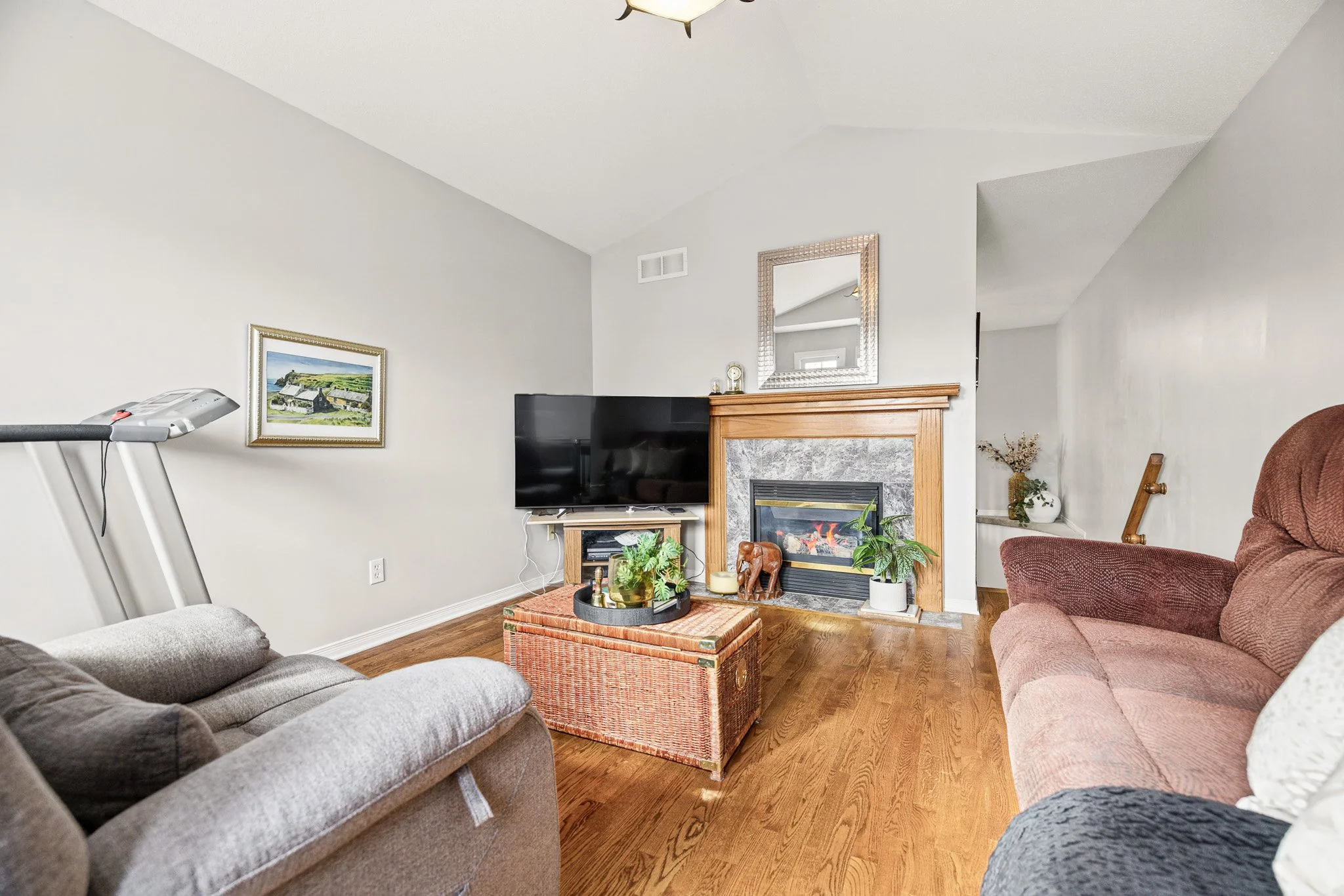127 Kinross_0024.jpg