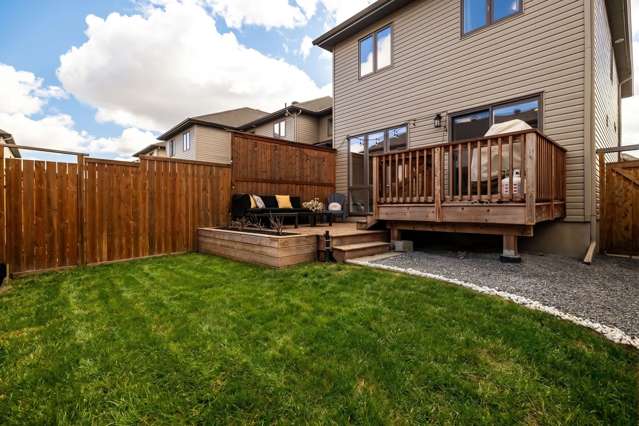 217 Purchase_044grass.jpg