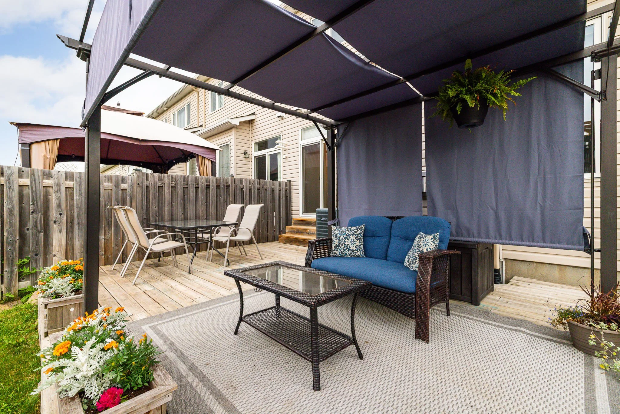218 Akerson_0052.jpg