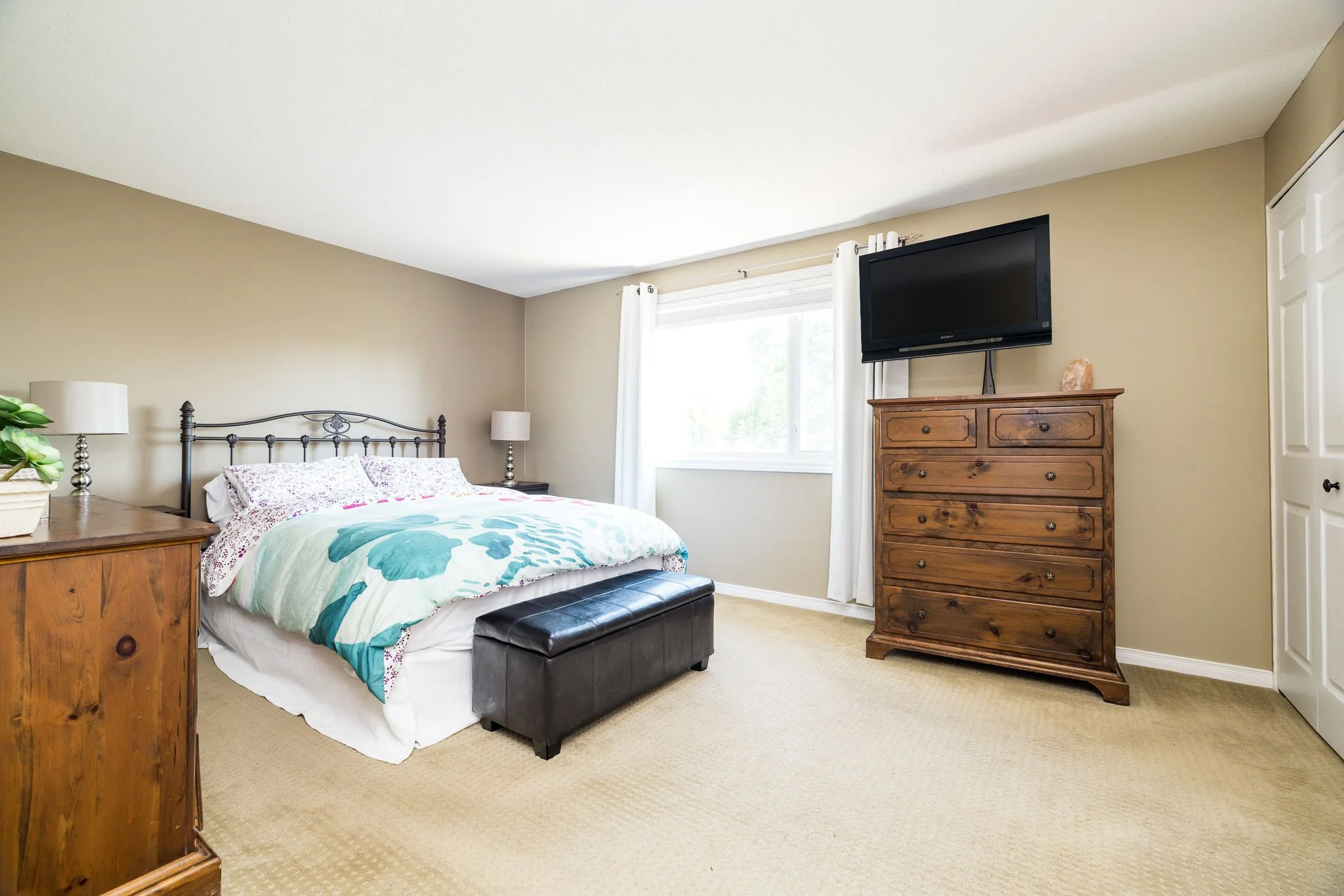 1821 Woodhaven_0038.jpg