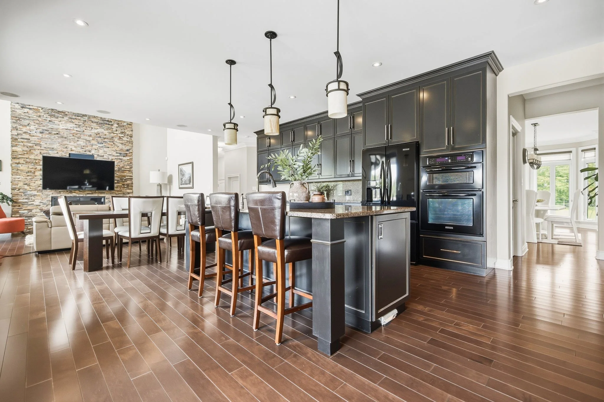 1419 Balmoral DR_0025.jpg