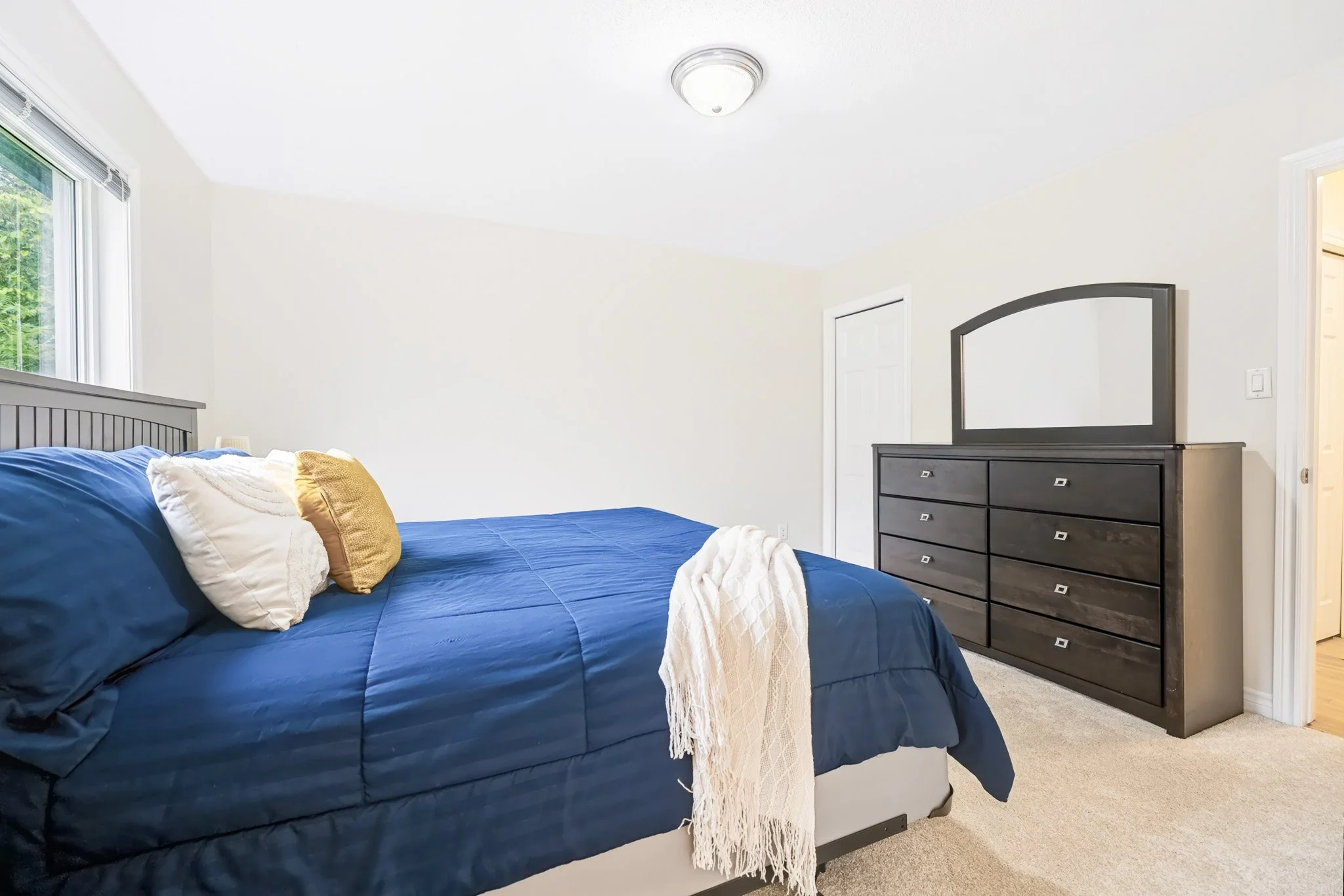 44 Meadowglen_0036.jpg
