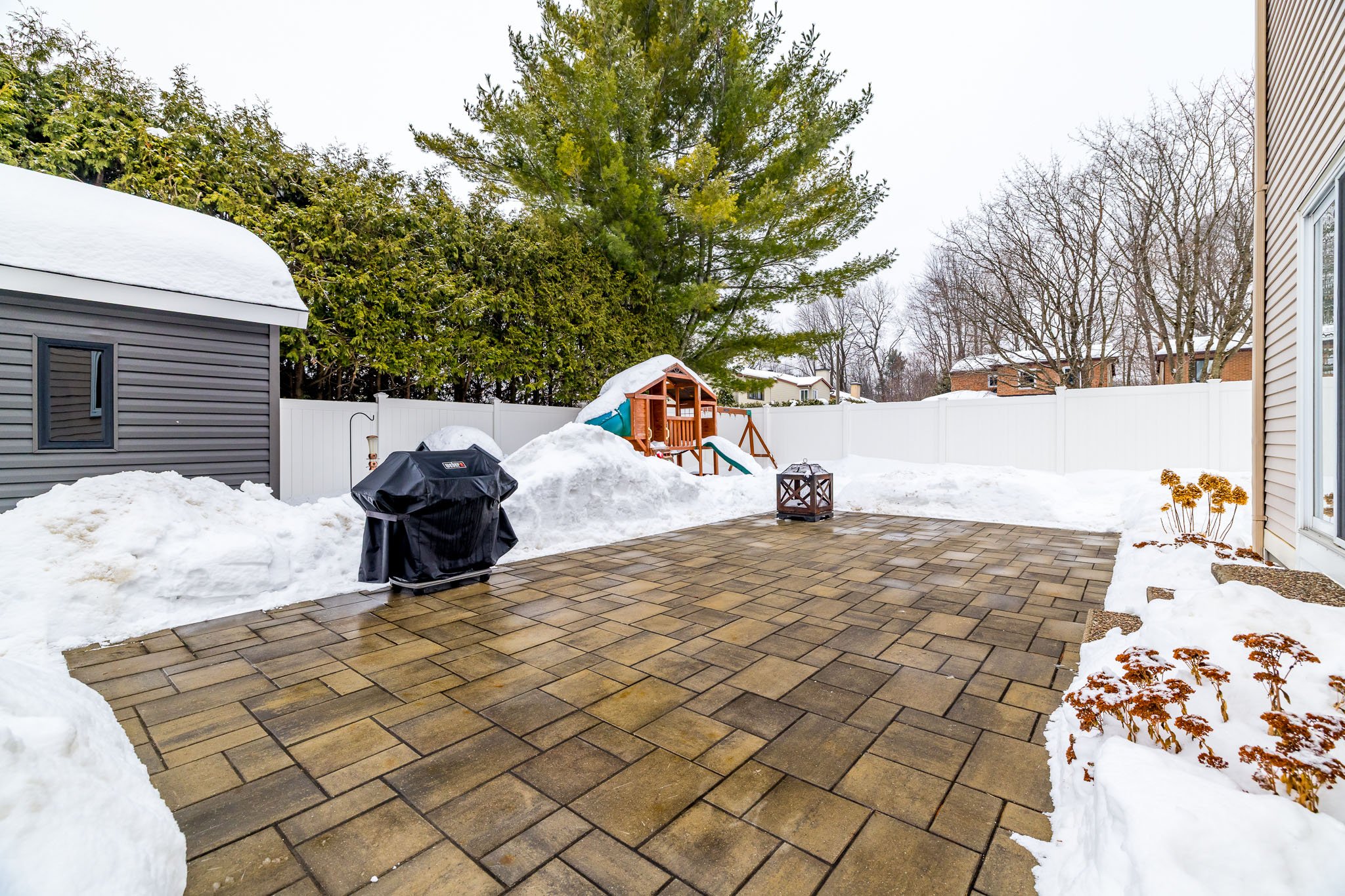 6066 Ridgelea_070.jpg