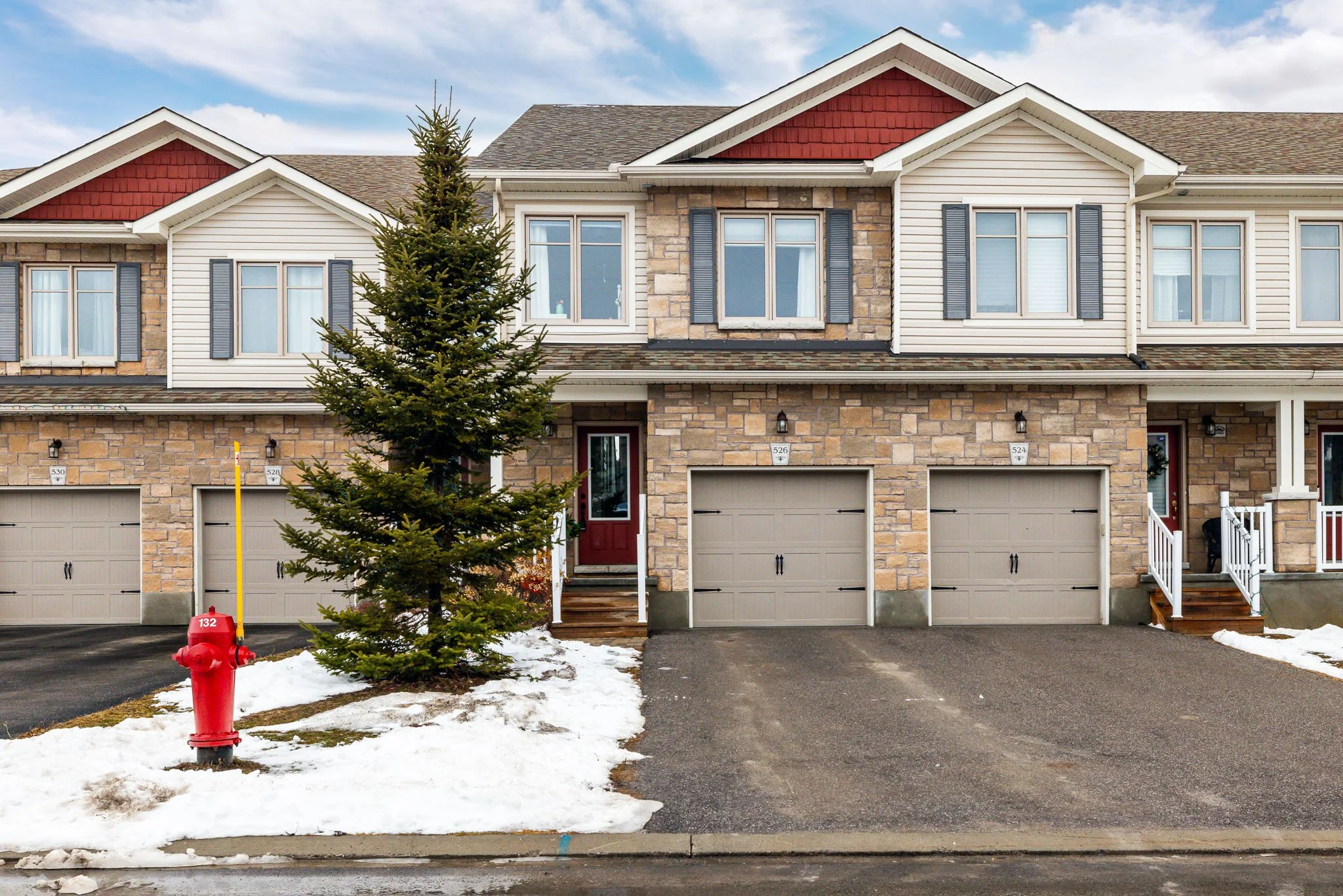 526 Stanley Brothers_004.jpg