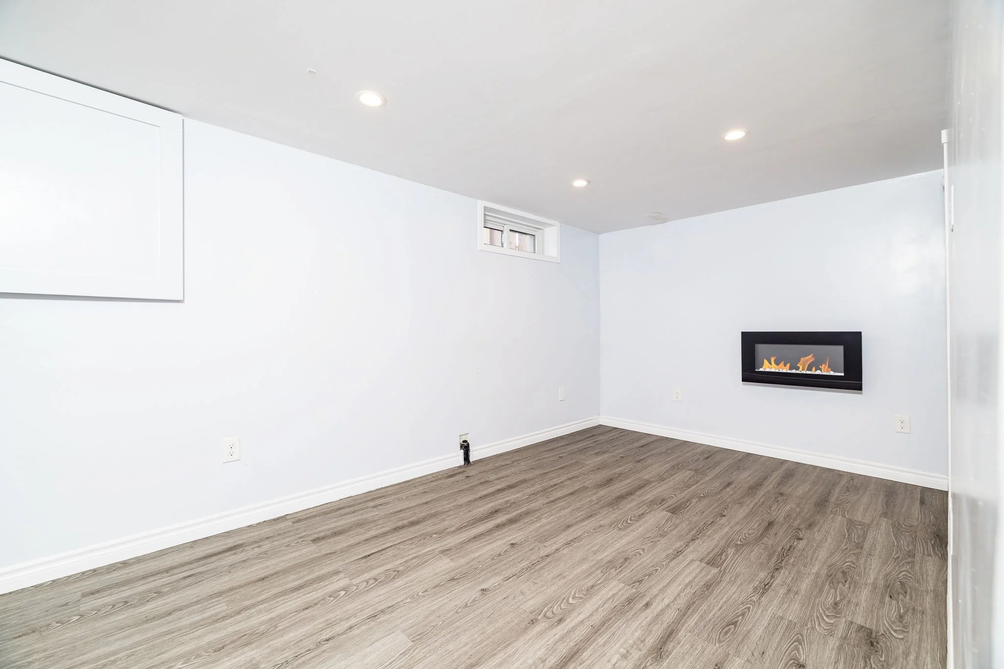 338 Woodfield_025.jpg