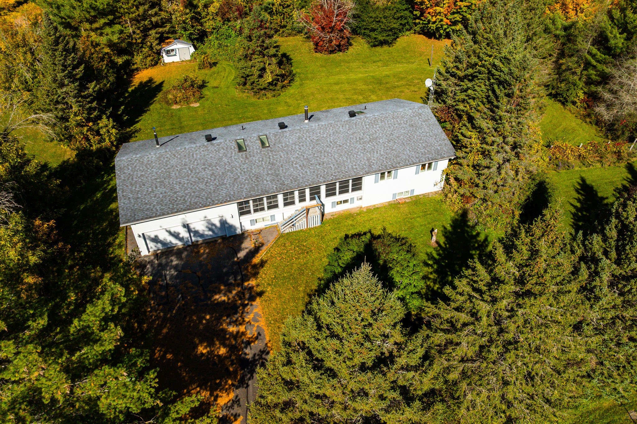 589 River Rd__0009.jpg