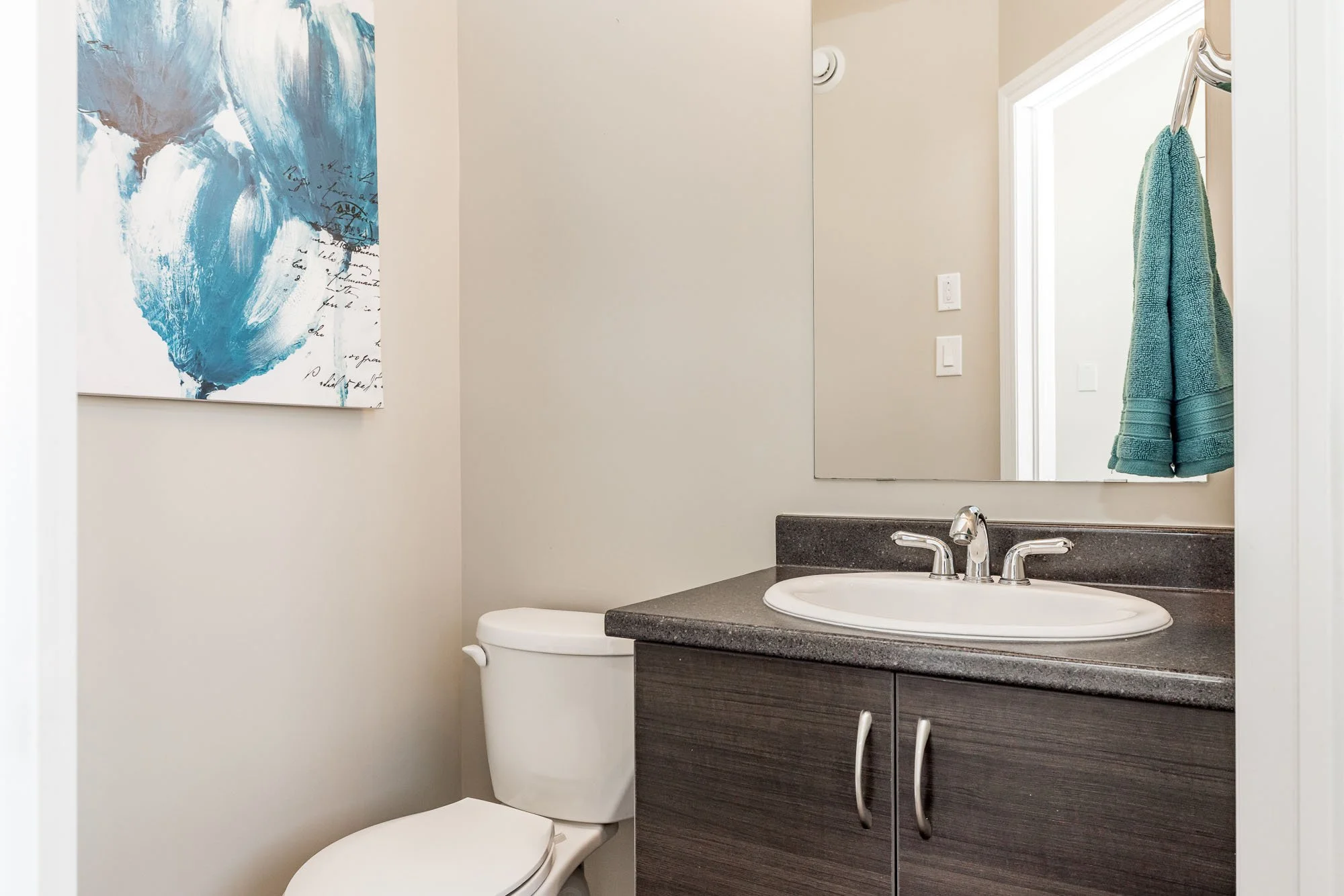 344 Kingbrook_022.jpg