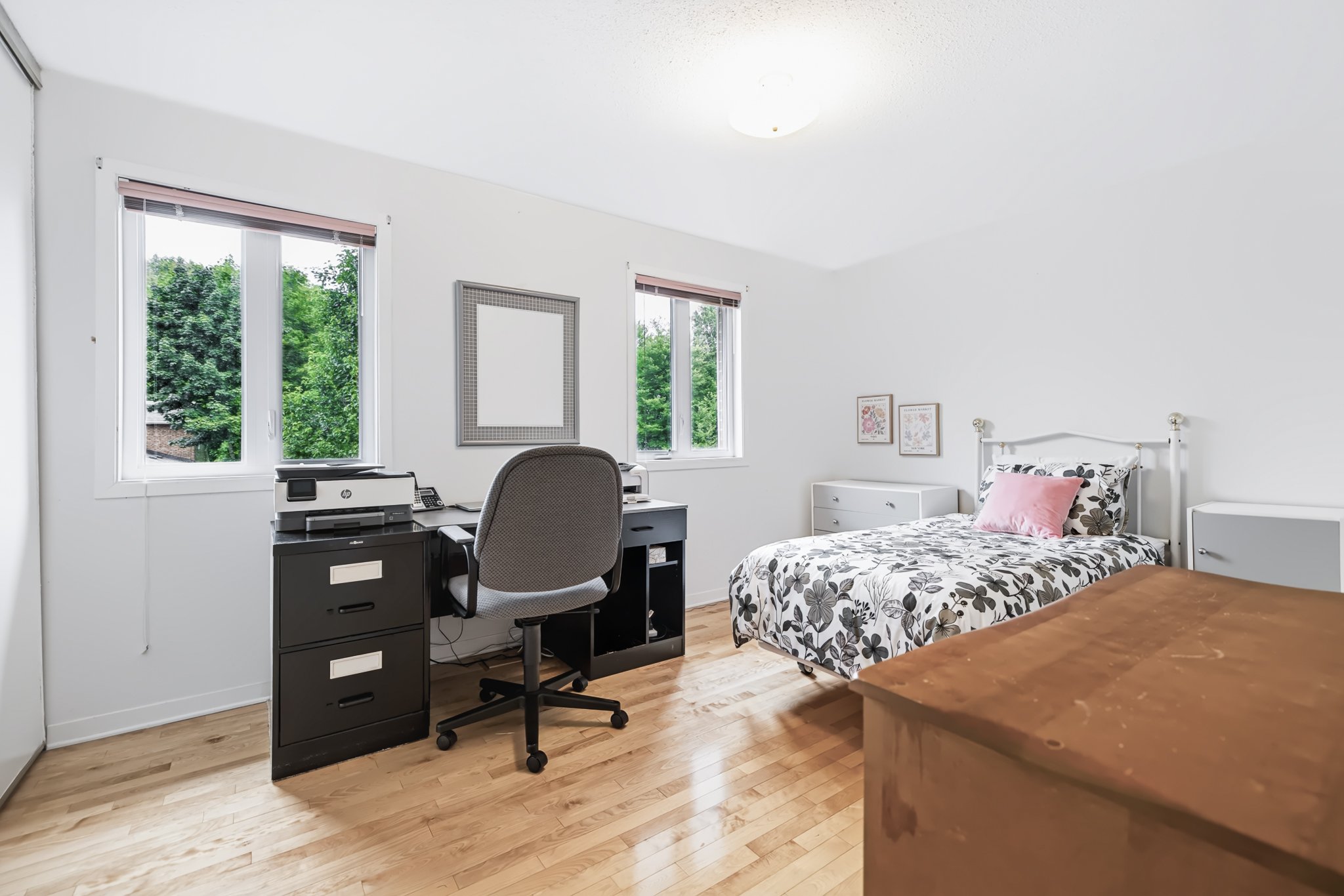 6068 Ridgelea_0048.jpg
