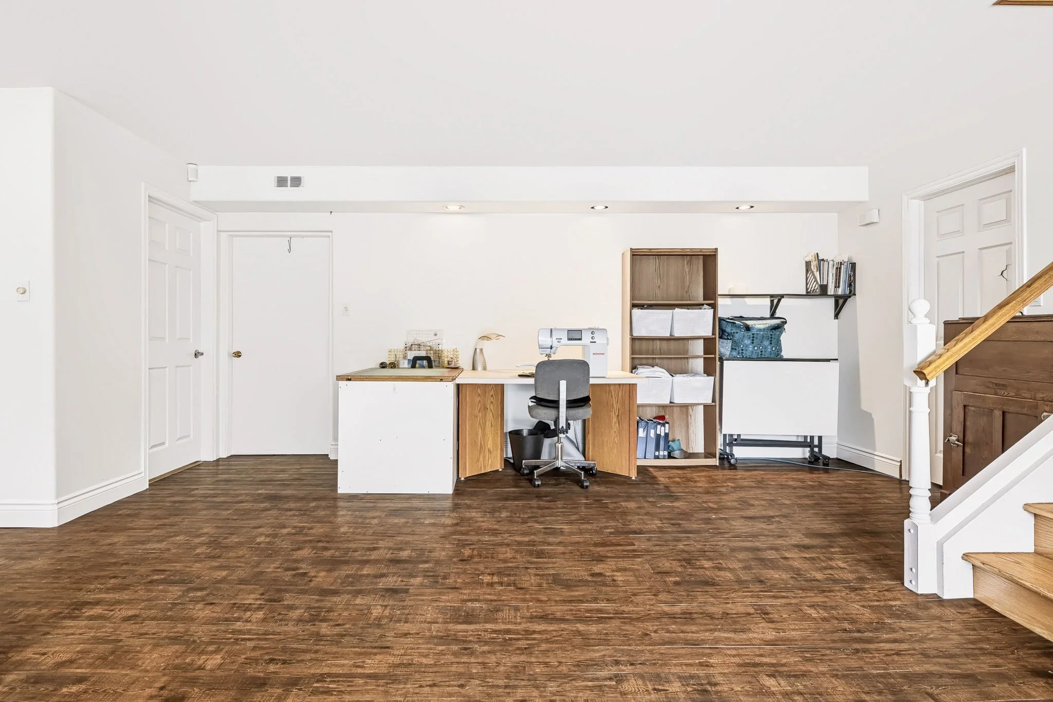 2027 Dundas__0066.jpg