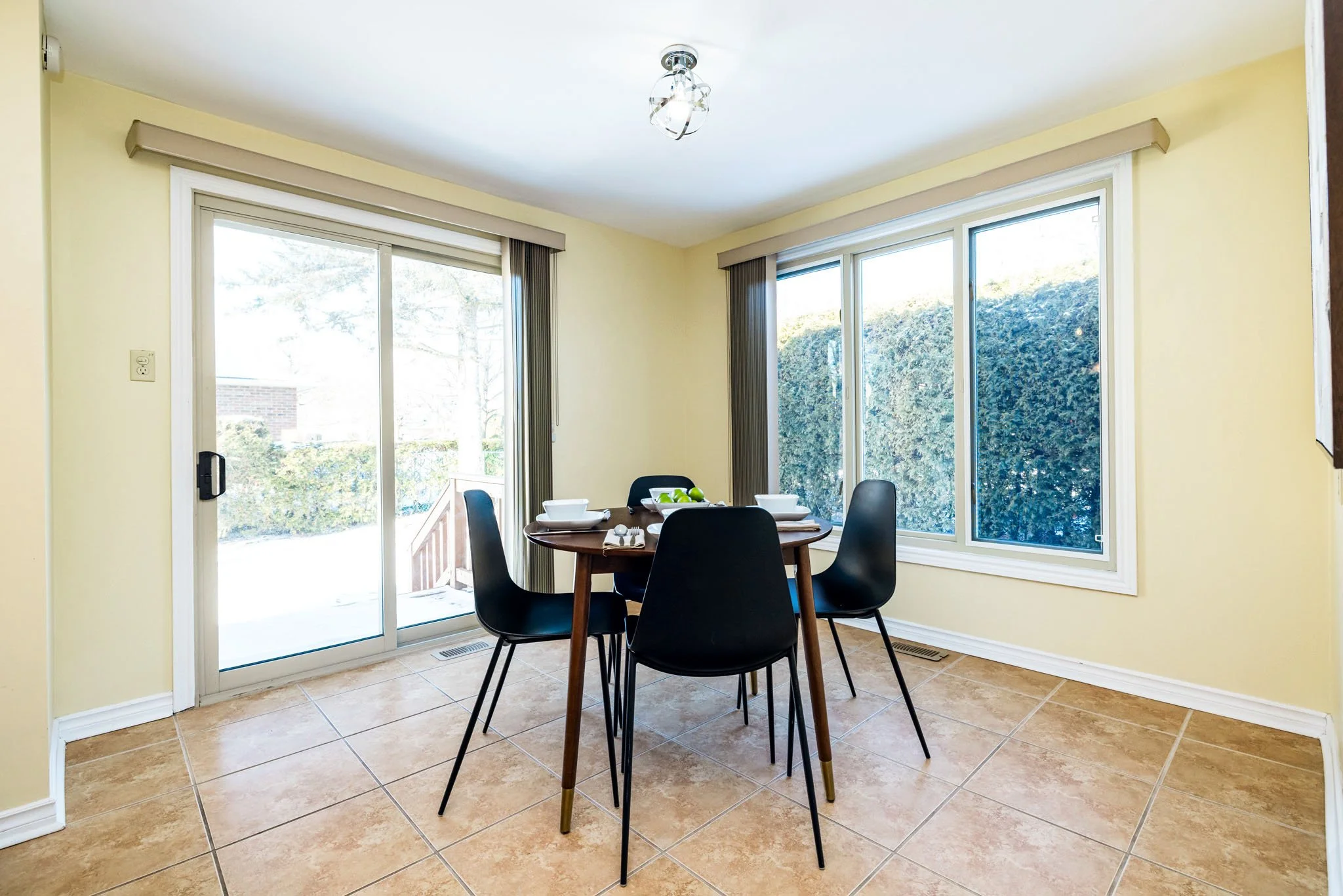 6096 Meadowhill_031.jpg