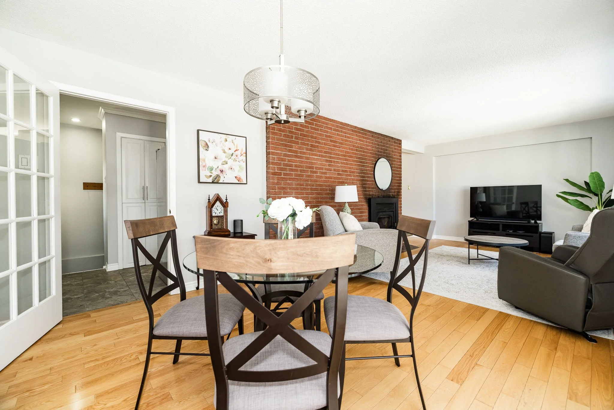 1303 Fairway_018.jpg