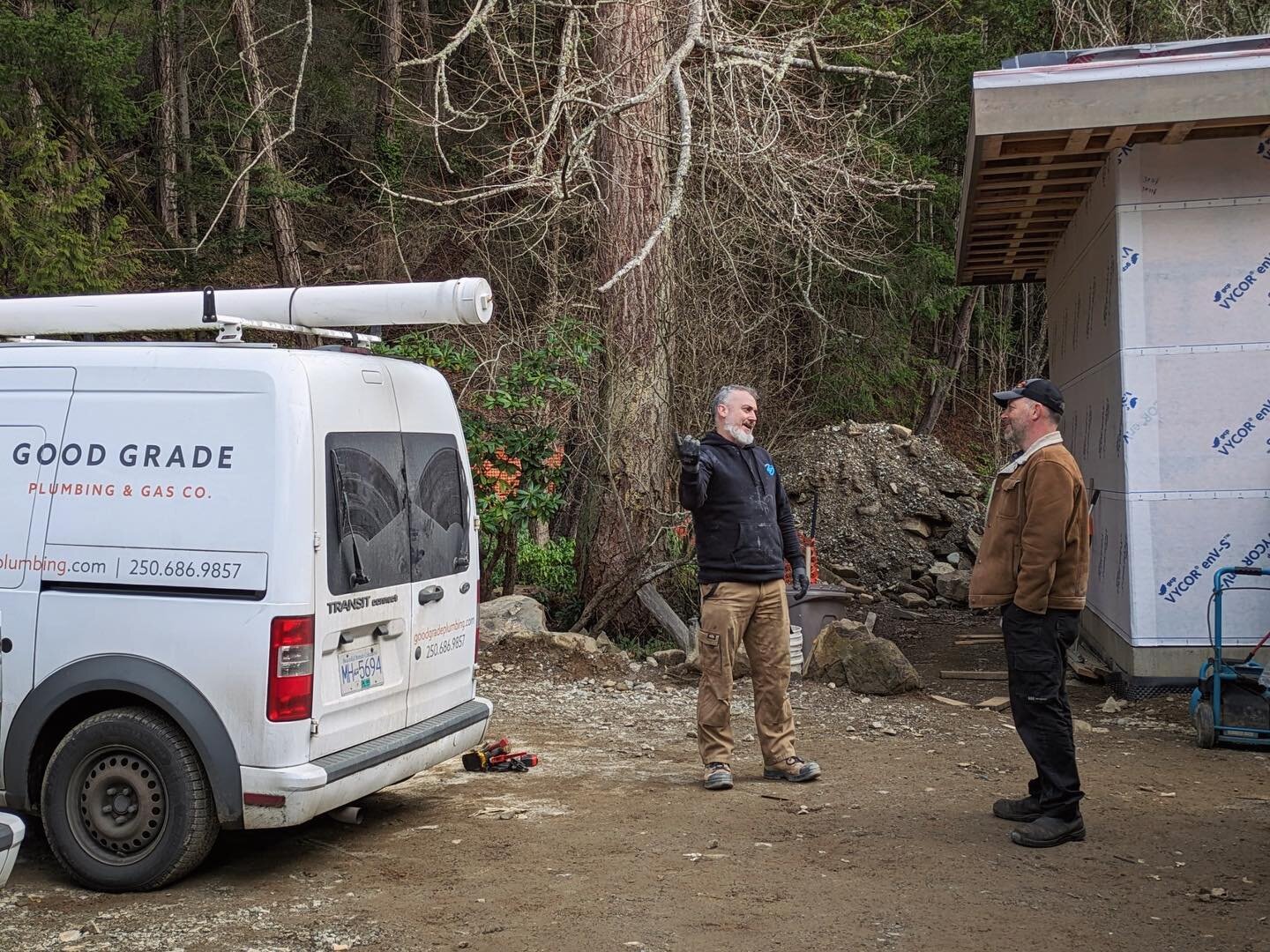 Hard at work on Saltspring this week! 🙌🏼

#goodgradeplumbing #gulfislands #beautifulbc #yyjbusiness #plumbingandgas