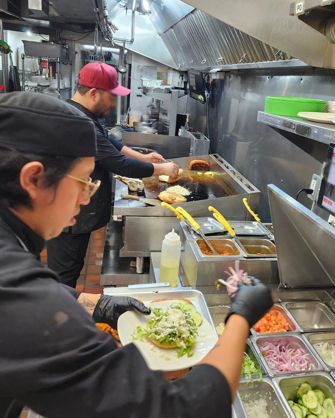 Weekend starts here 🌮 

#micasamexicana
#vancouvereats
#yvreats
#mexicanfoodvancouver
#eatlocalvancouver
#vancouverrestaurants