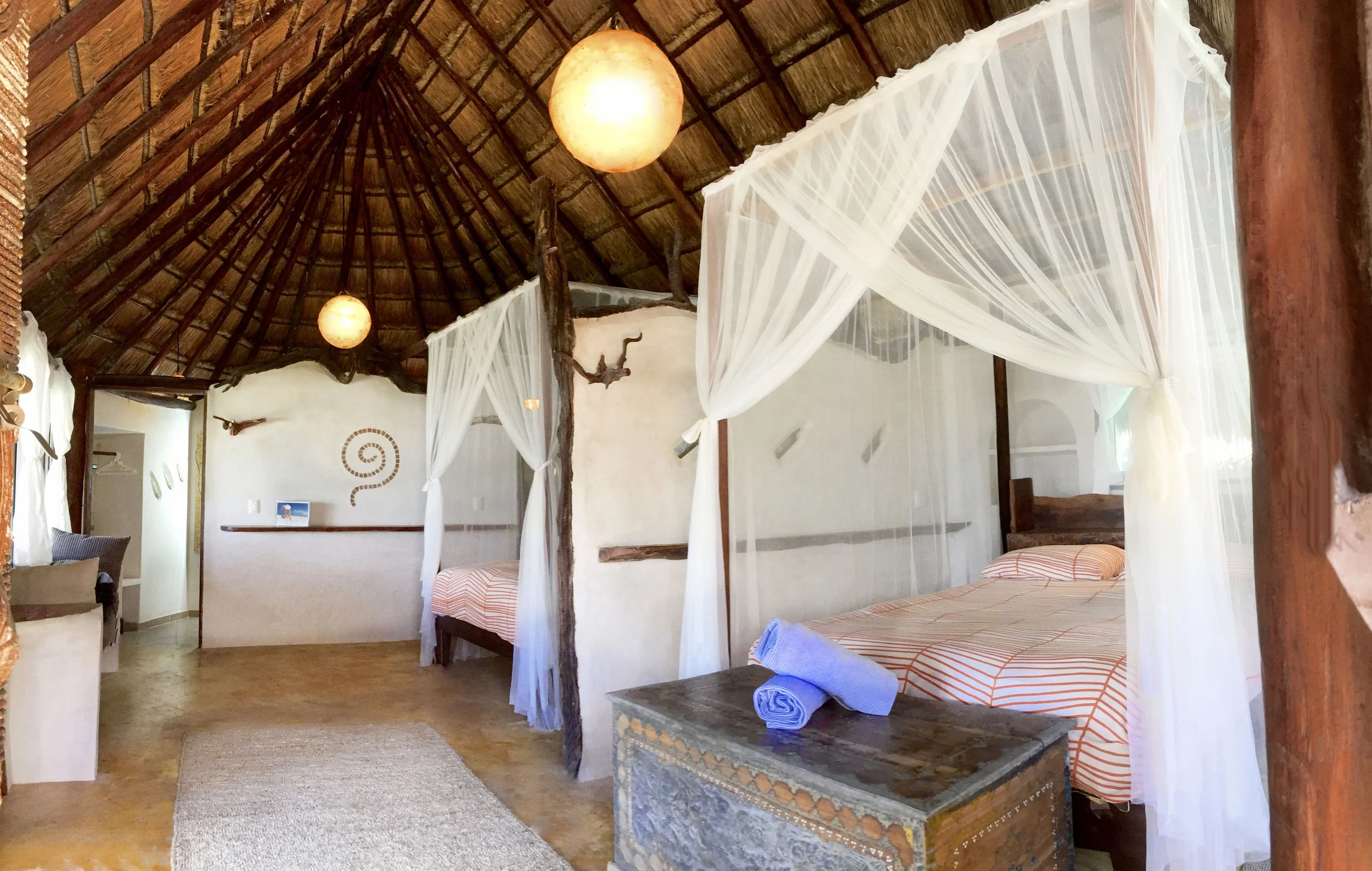 $500 CDN Deposit - Double Room