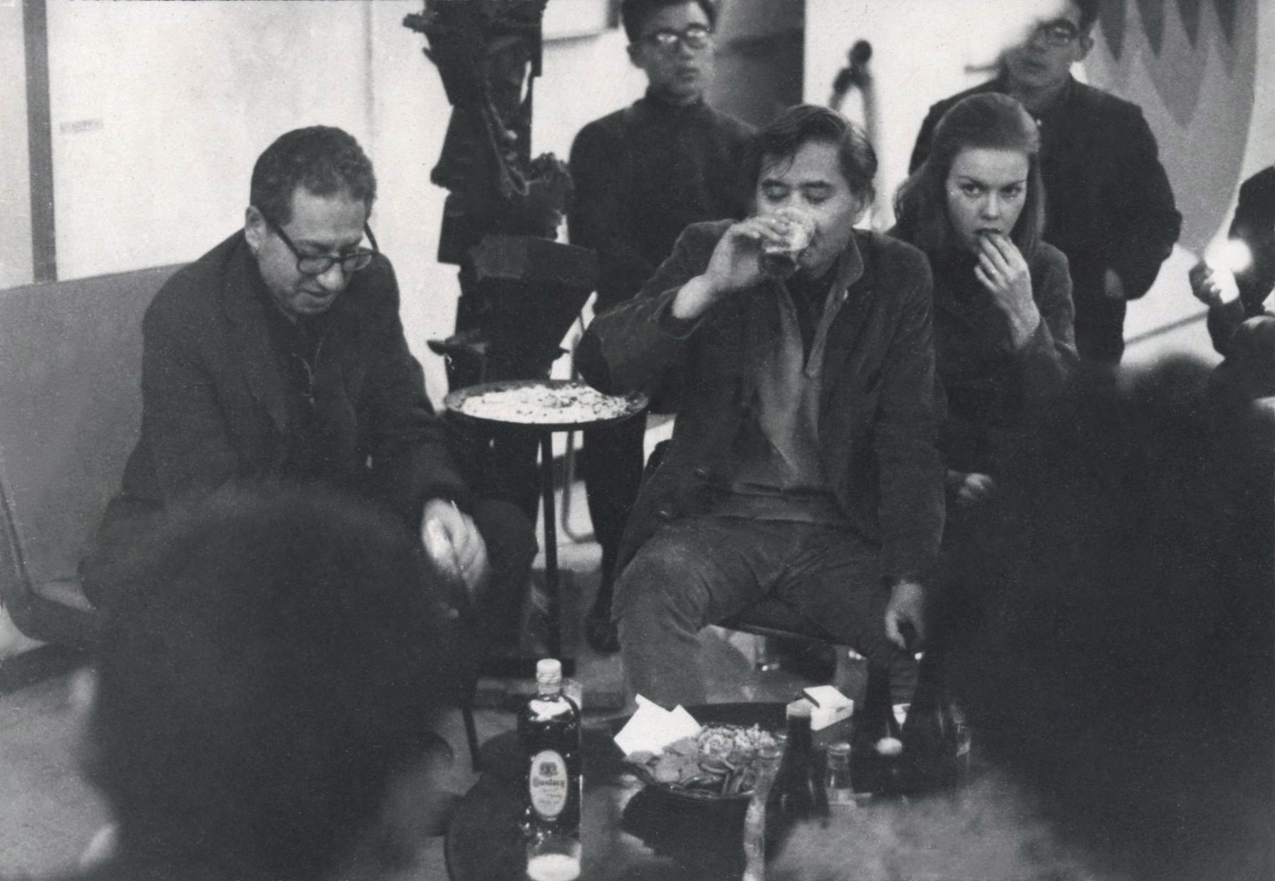  Kanemitsu and Jules Langsner visiting the Gutai group in Osaka, Japan, 1964. 