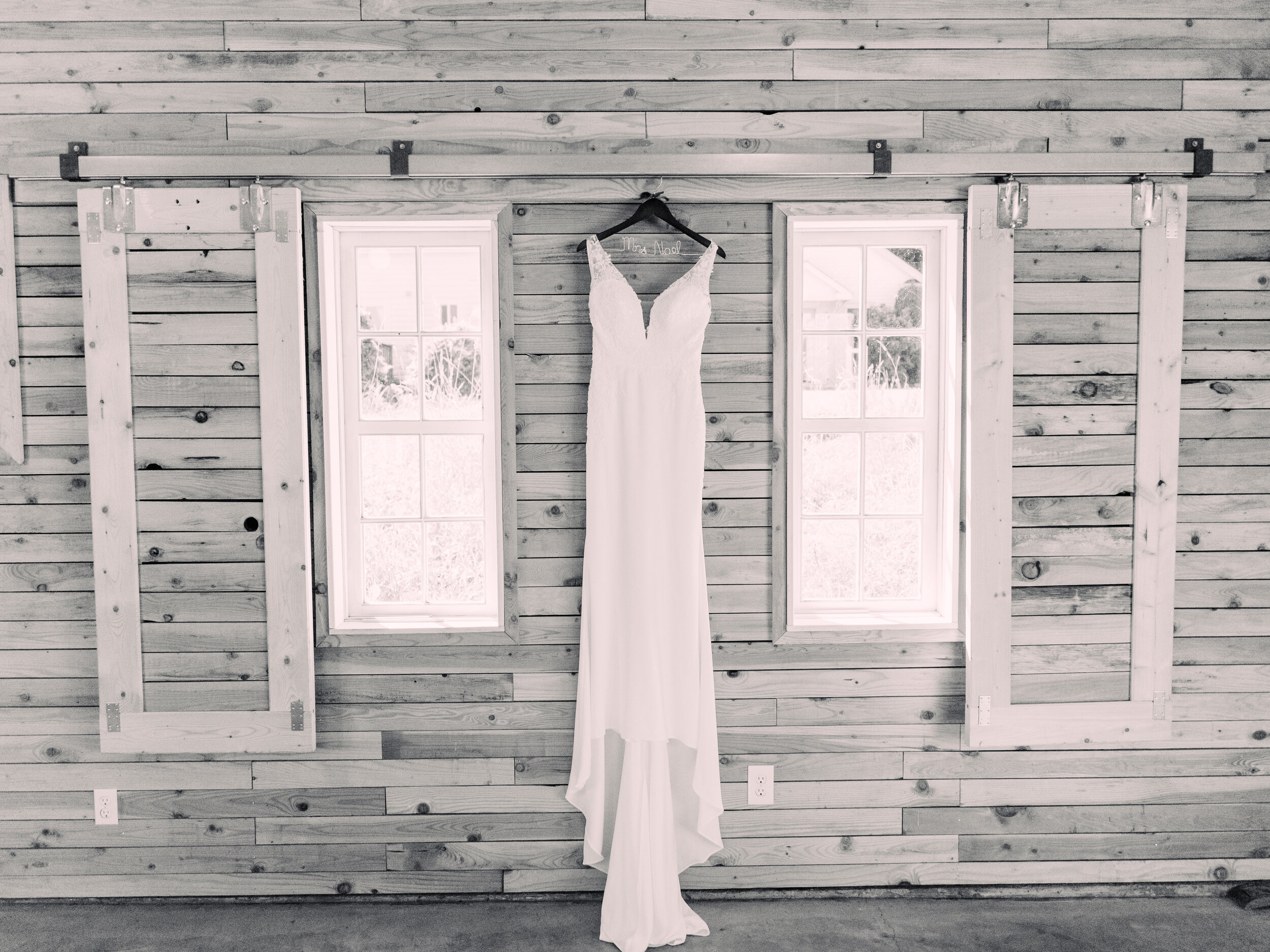 Marionfield Farm Wedding - Arlington Washington - Randy and Marissa - (36).jpg