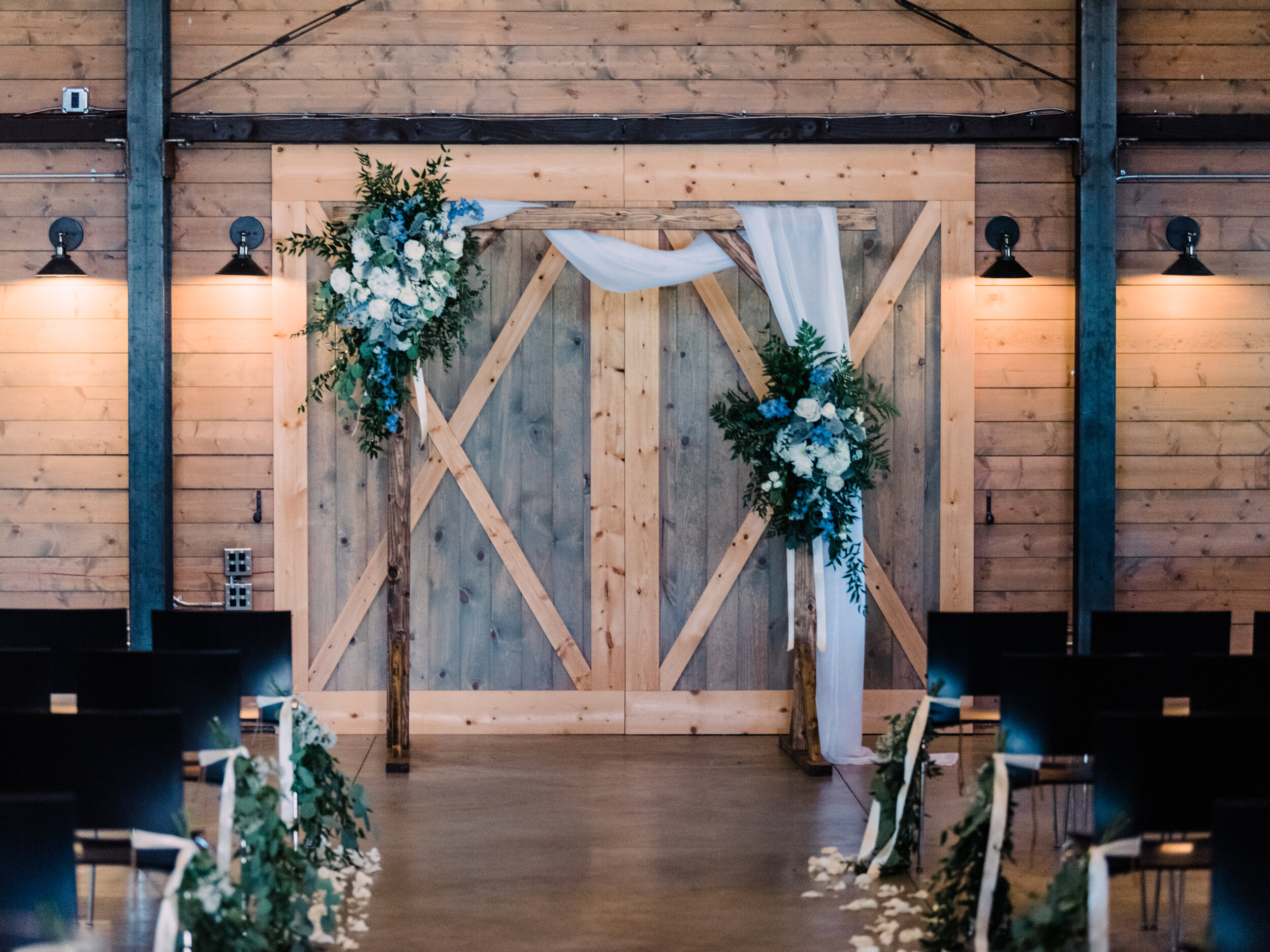 Marionfield Farm Wedding - Arlington Washington - Randy and Marissa - (1709).jpg