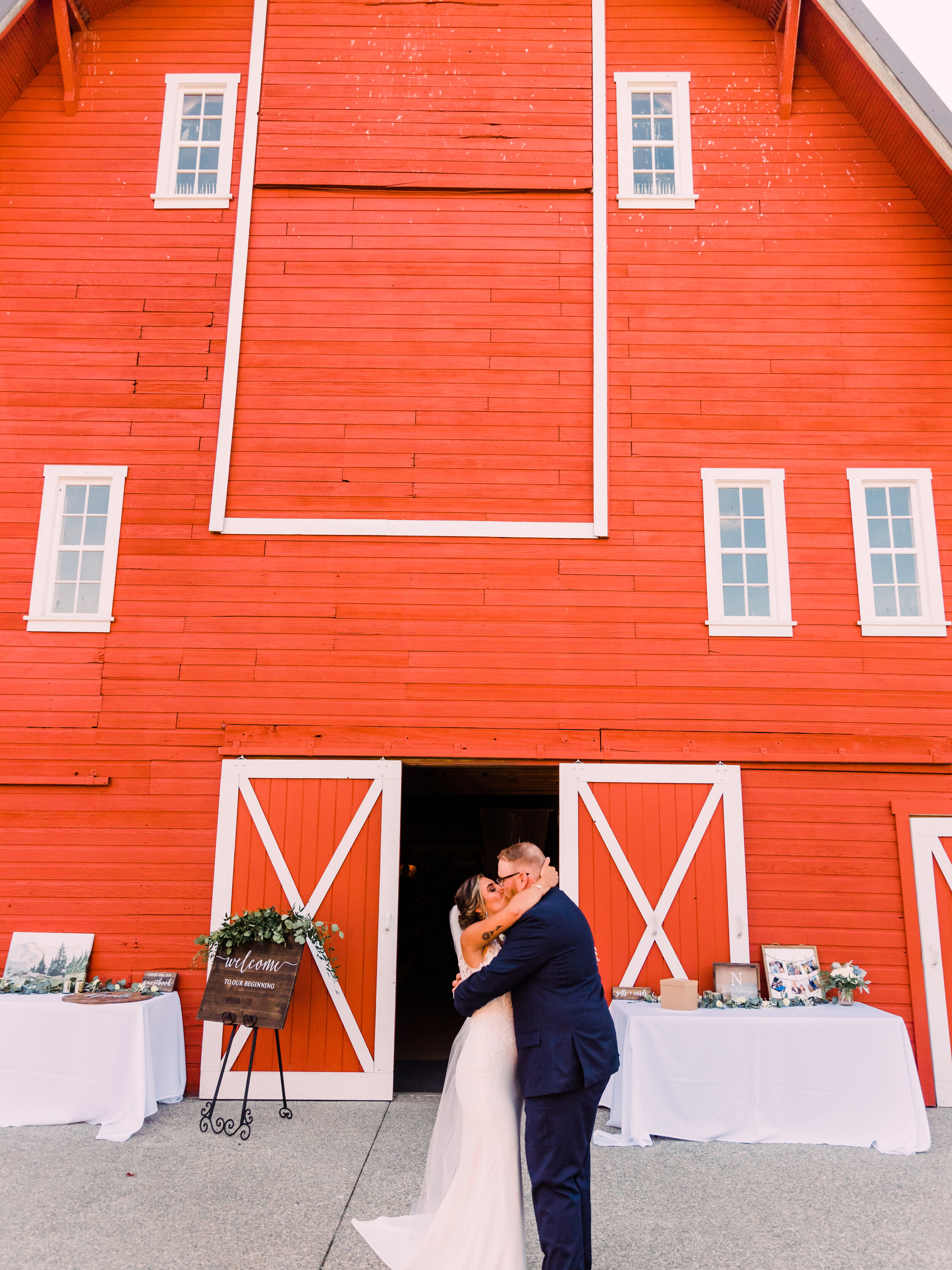 Marionfield Farm Wedding - Arlington Washington - Randy and Marissa - (2186).jpg
