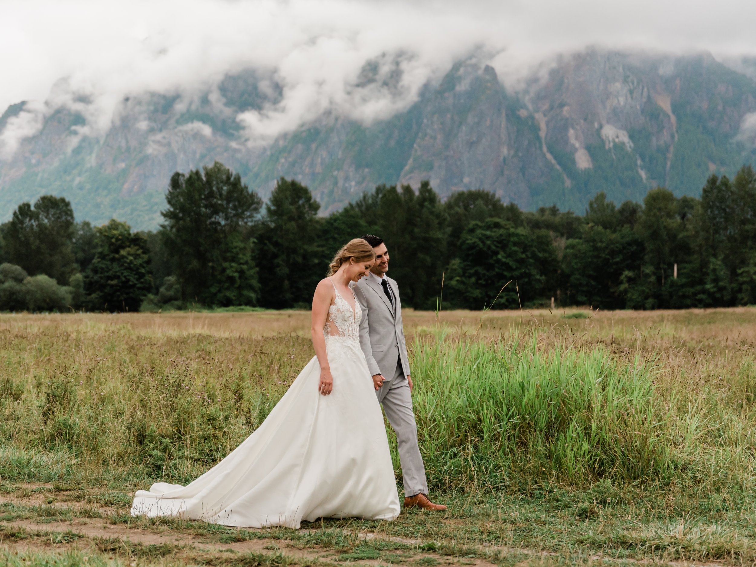 Issaquah Wedding - Backyard wedding - Leigh and Kali -  (222).jpg